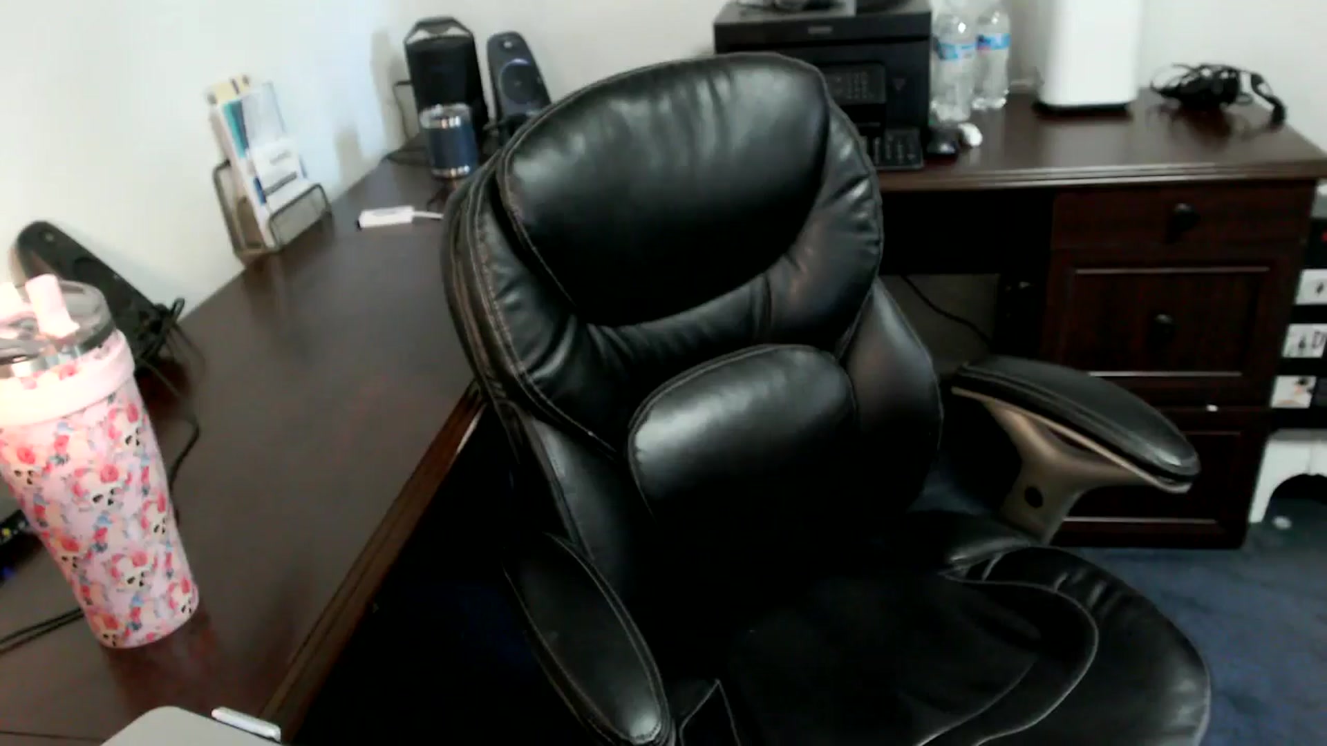 Gallery image thumbnail from MickaylaMoon's myfreecams stream on, 07/05/2024, 20:22 image 17 of 20