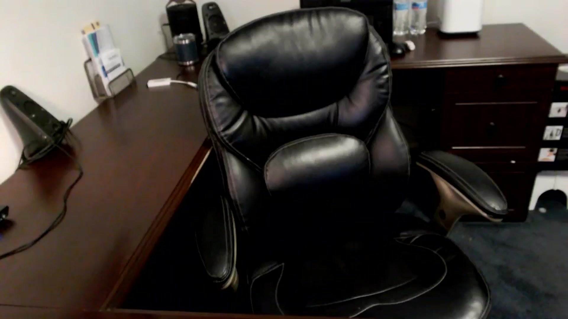 Gallery image thumbnail from MickaylaMoon's myfreecams stream on, 07/08/2024, 18:00 image 12 of 20