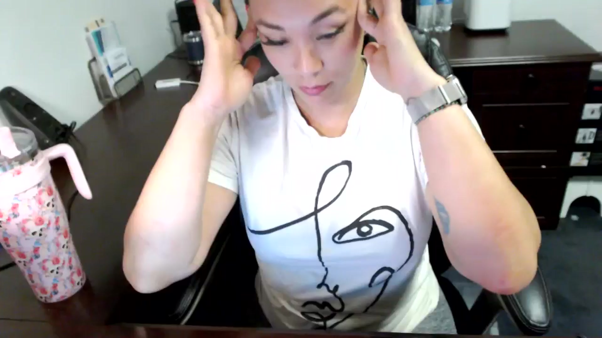 Gallery image thumbnail from MickaylaMoon's myfreecams stream on, 07/08/2024, 19:01 image 7 of 20