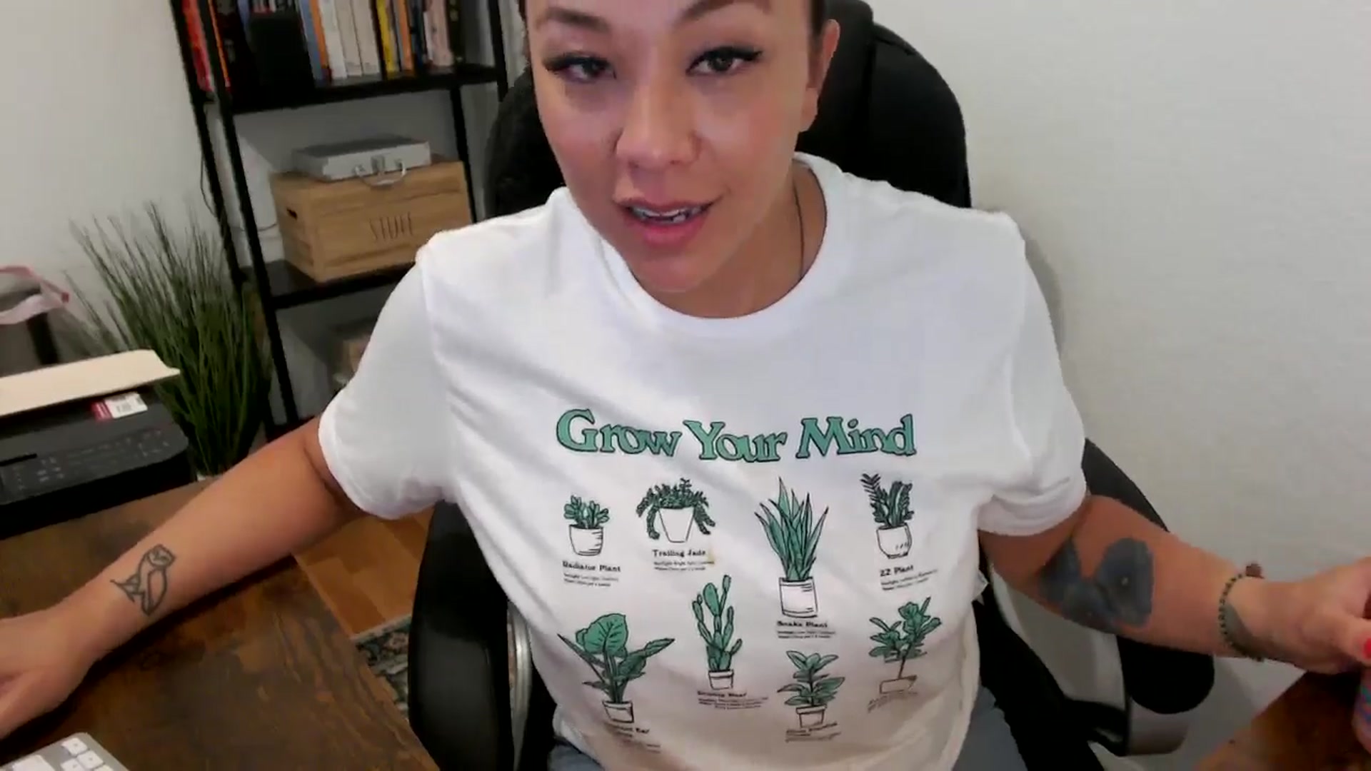 Gallery image thumbnail from MickaylaMoon's myfreecams stream on, 07/15/2024, 18:47 image 7 of 20