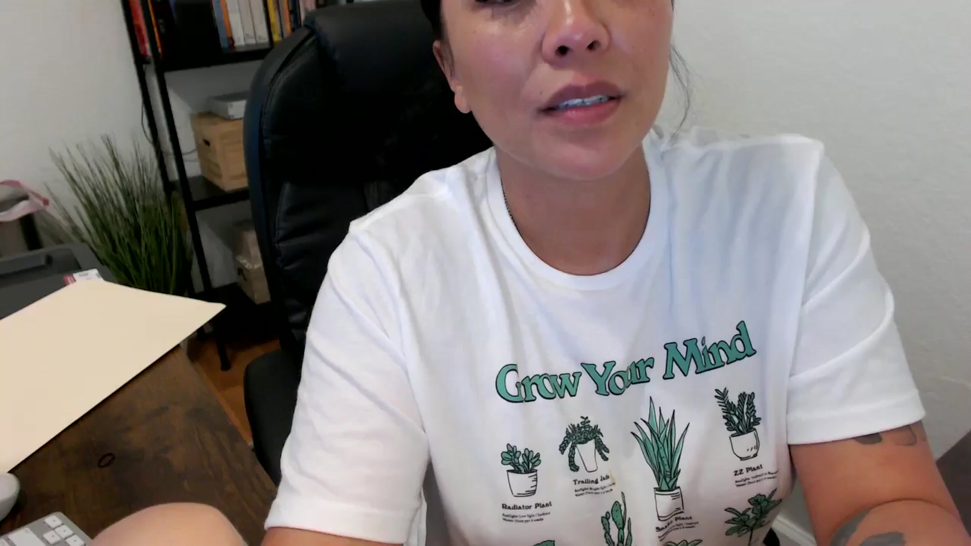 Gallery image thumbnail from MickaylaMoon's myfreecams stream on, 07/15/2024, 18:47 image 15 of 20