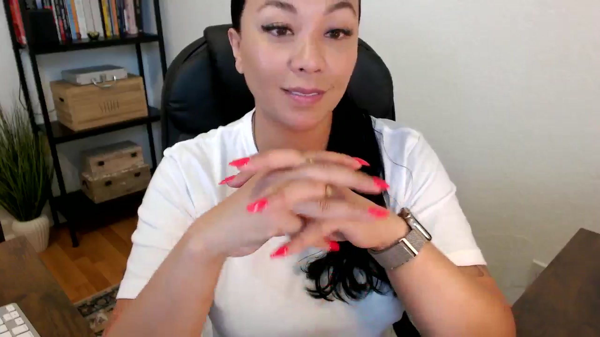 Gallery image thumbnail from MickaylaMoon's myfreecams stream on, 07/16/2024, 14:59 image 14 of 20