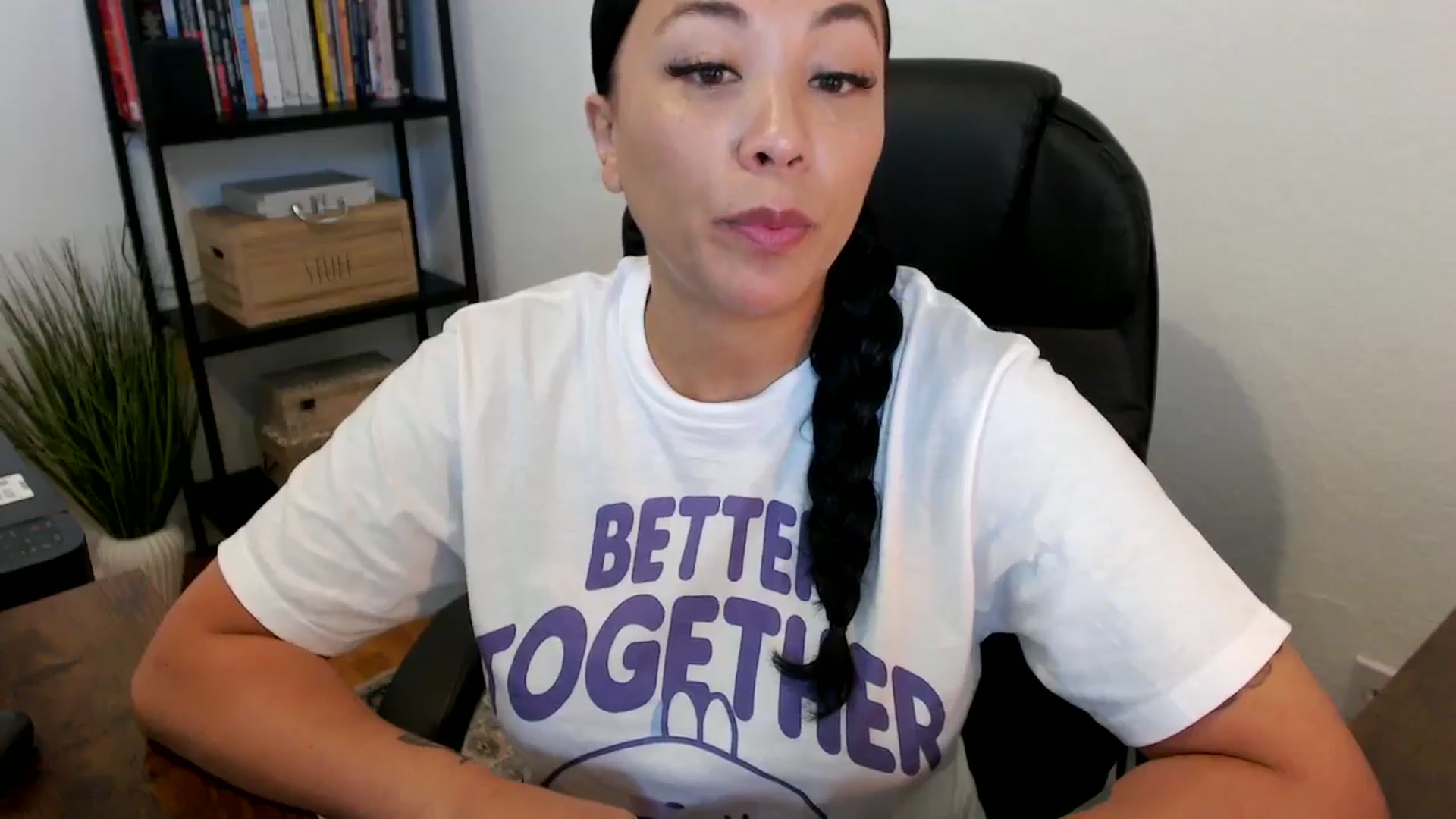 Gallery image thumbnail from MickaylaMoon's myfreecams stream on, 07/17/2024, 14:53 image 13 of 20