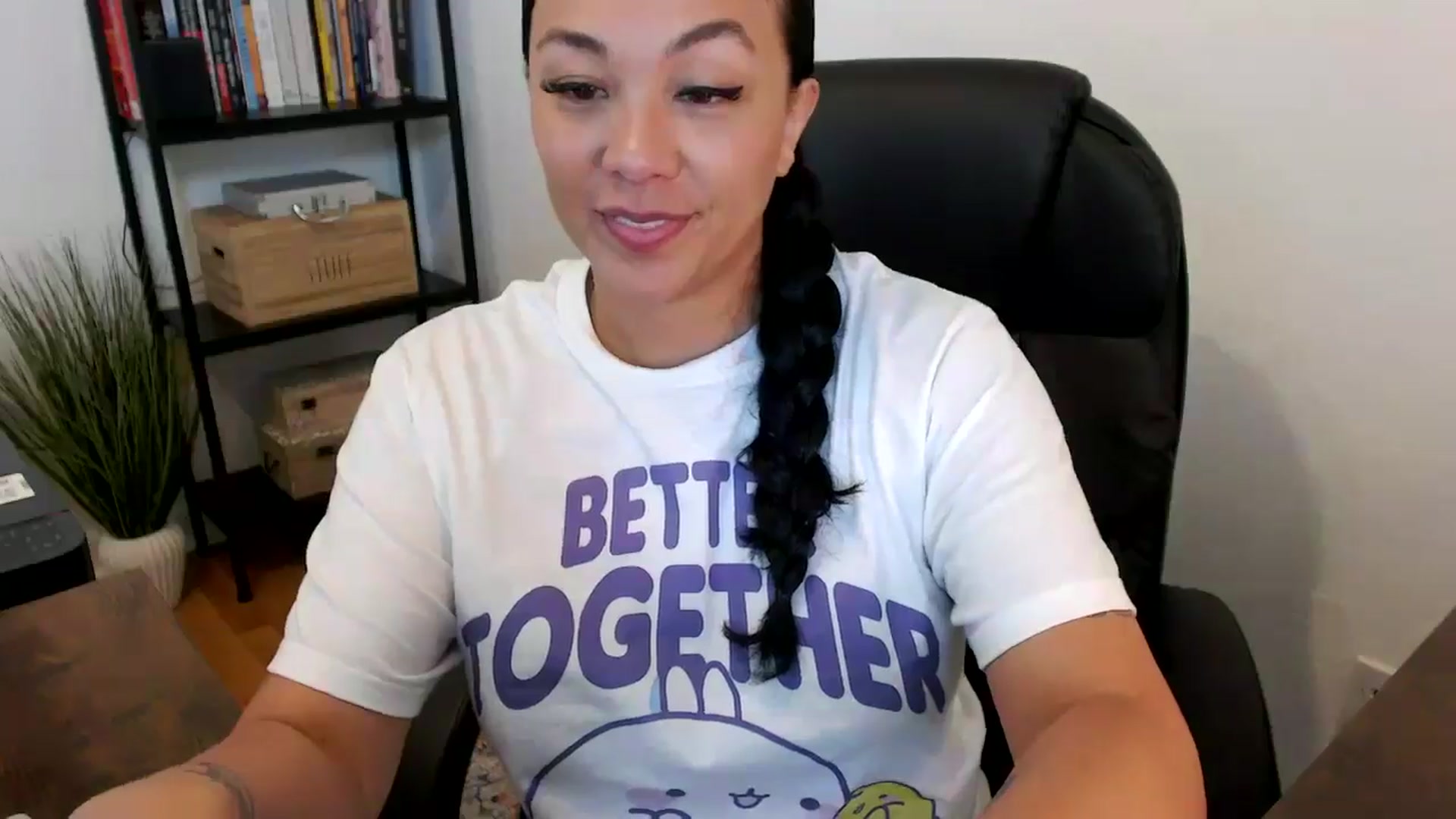 Gallery image thumbnail from MickaylaMoon's myfreecams stream on, 07/17/2024, 16:34 image 18 of 20