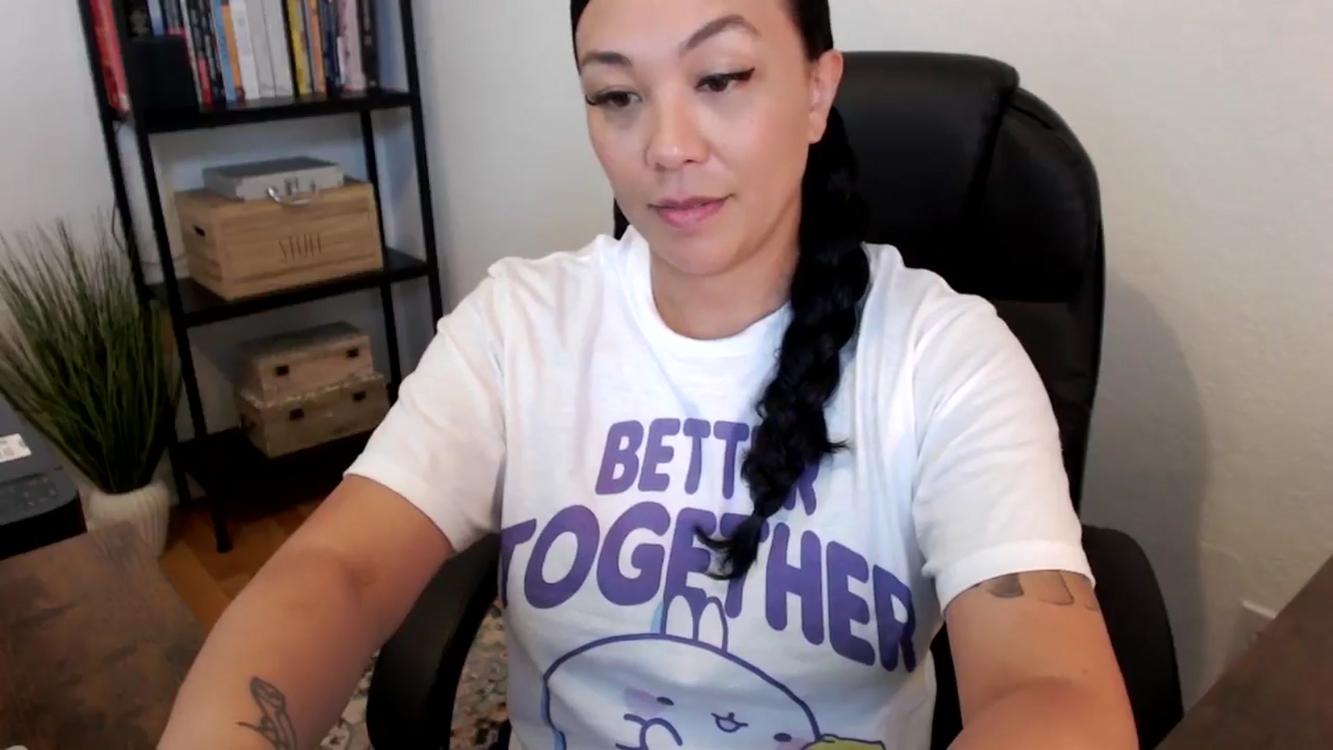 Gallery image thumbnail from MickaylaMoon's myfreecams stream on, 07/17/2024, 17:17 image 16 of 20