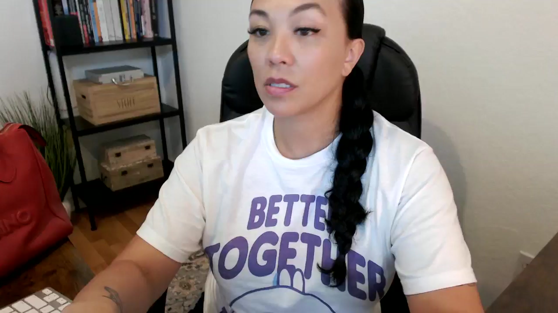 Gallery image thumbnail from MickaylaMoon's myfreecams stream on, 07/17/2024, 17:44 image 13 of 20
