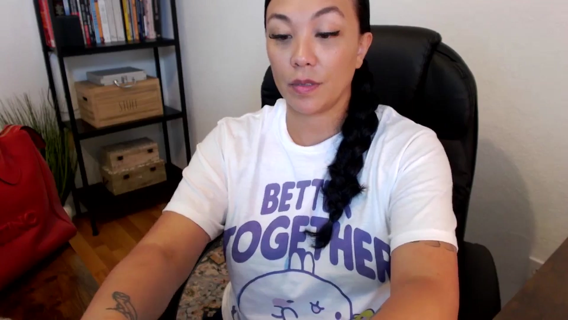 Gallery image thumbnail from MickaylaMoon's myfreecams stream on, 07/17/2024, 17:44 image 9 of 20