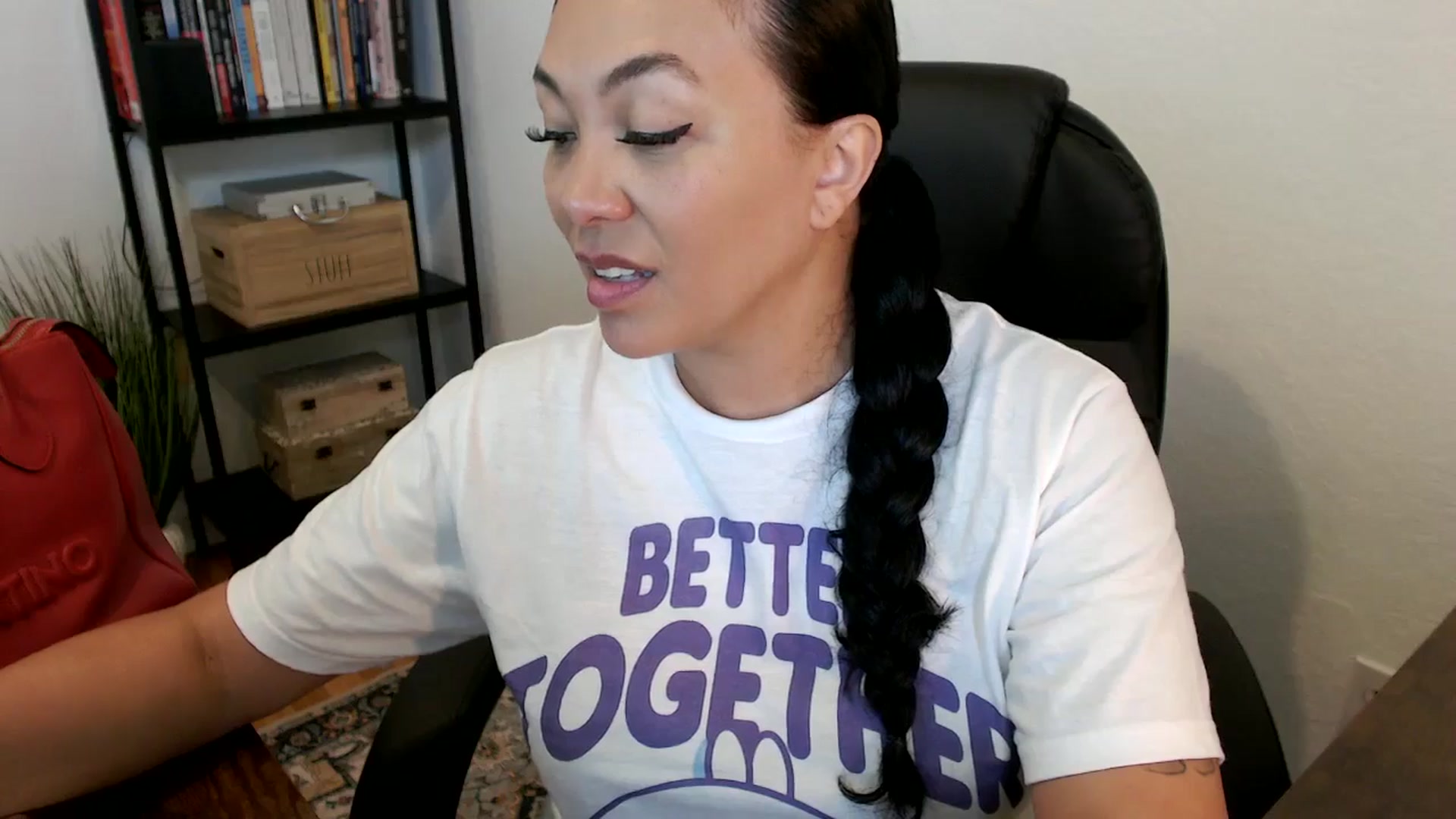 Gallery image thumbnail from MickaylaMoon's myfreecams stream on, 07/17/2024, 17:44 image 4 of 20