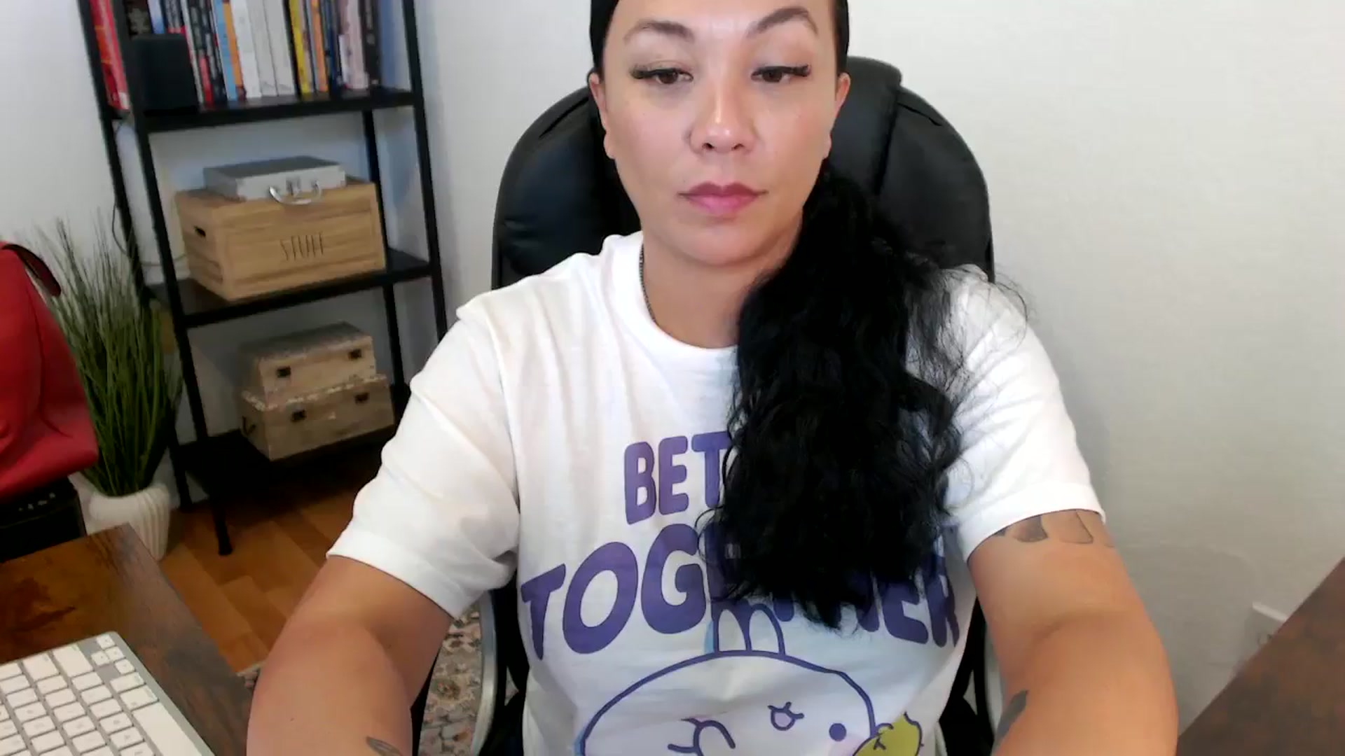 Gallery image thumbnail from MickaylaMoon's myfreecams stream on, 07/17/2024, 19:48 image 14 of 20