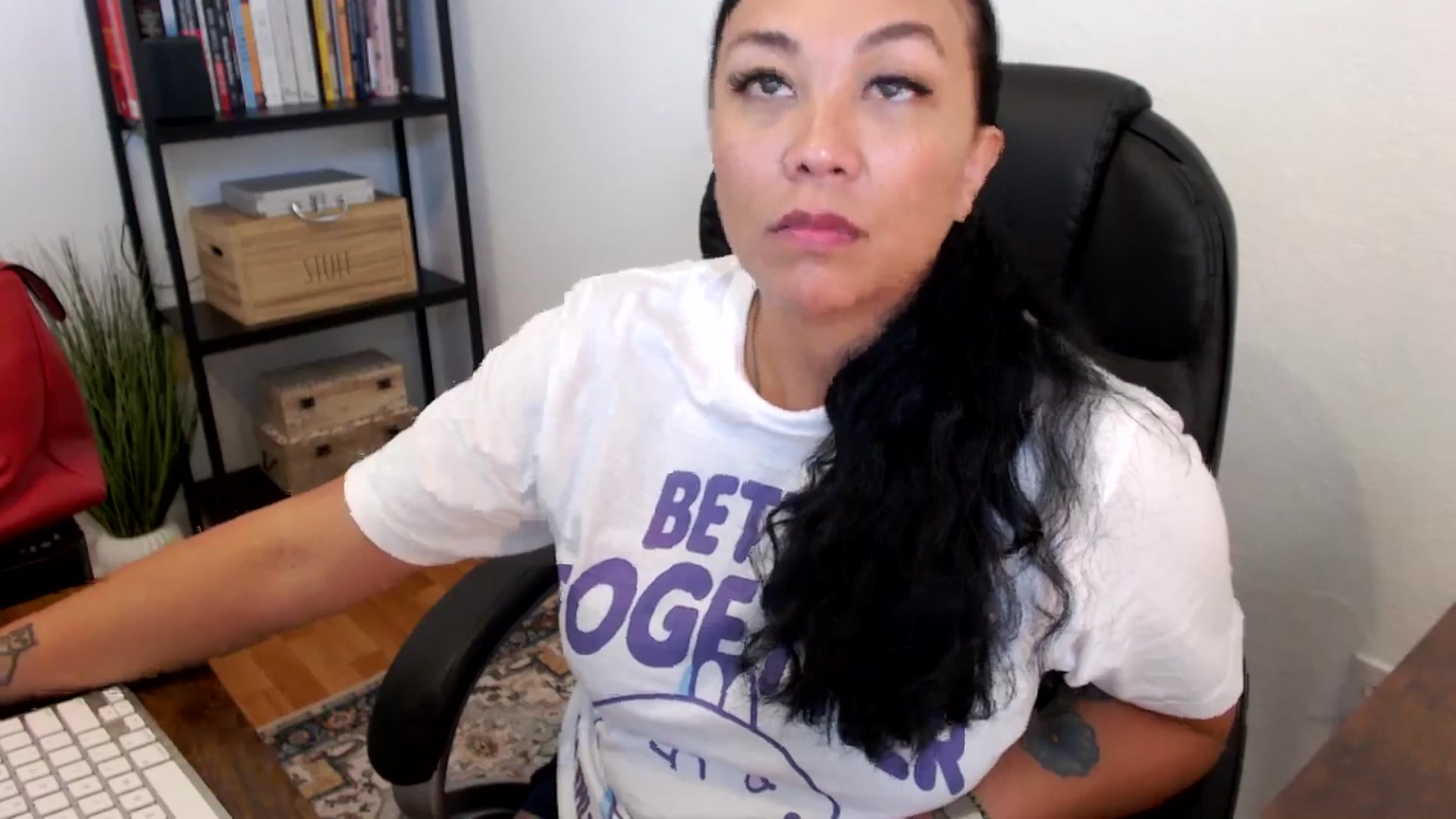 Gallery image thumbnail from MickaylaMoon's myfreecams stream on, 07/17/2024, 19:48 image 18 of 20