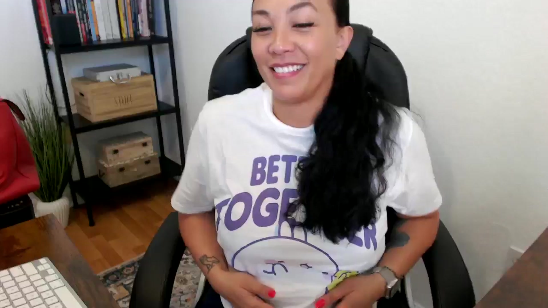 Gallery image thumbnail from MickaylaMoon's myfreecams stream on, 07/17/2024, 19:48 image 17 of 20