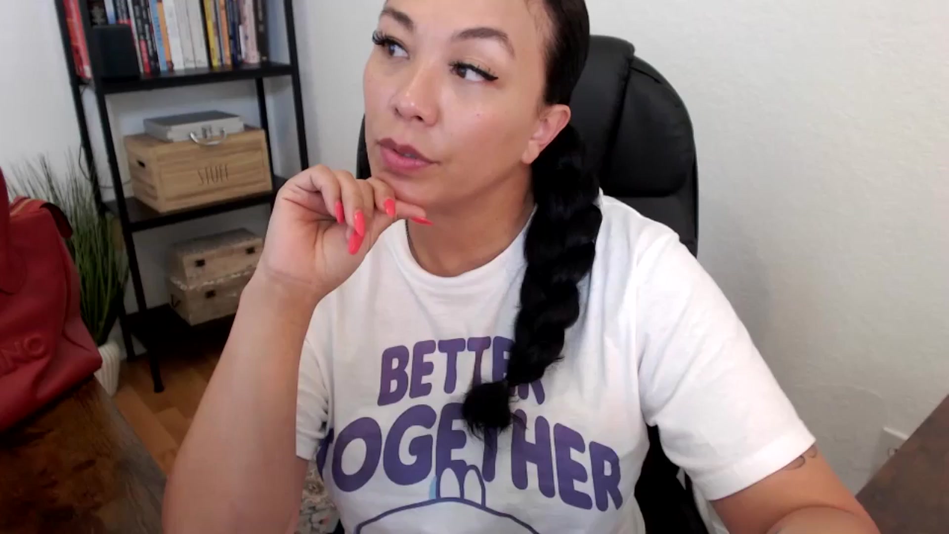Gallery image thumbnail from MickaylaMoon's myfreecams stream on, 07/17/2024, 21:07 image 19 of 20