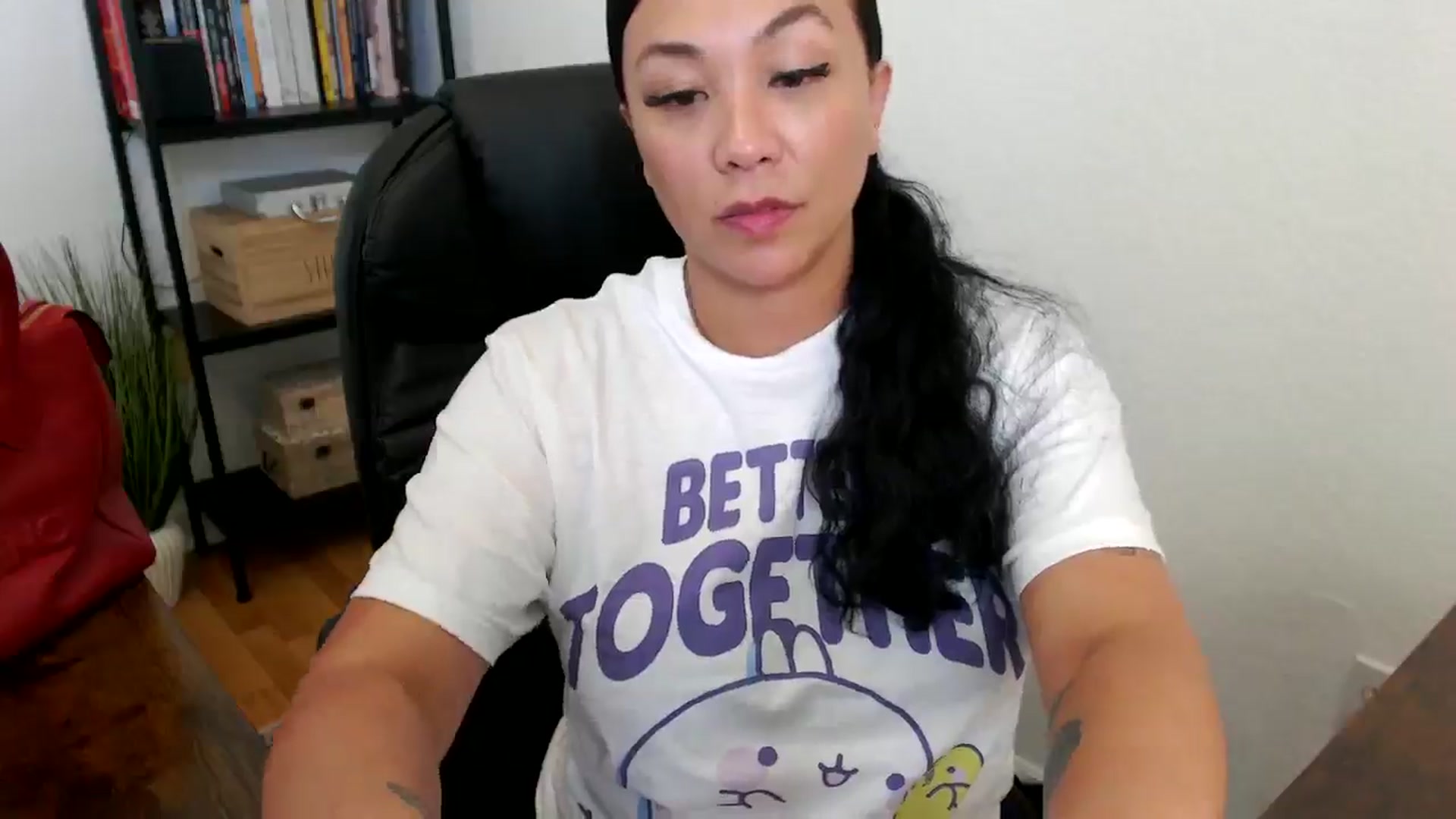 Gallery image thumbnail from MickaylaMoon's myfreecams stream on, 07/17/2024, 21:07 image 9 of 20