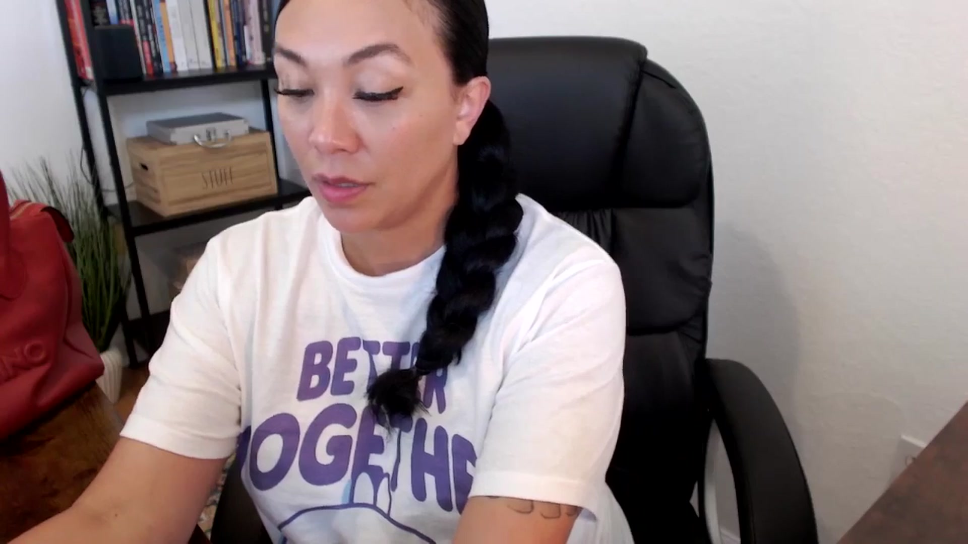 Gallery image thumbnail from MickaylaMoon's myfreecams stream on, 07/17/2024, 21:07 image 18 of 20