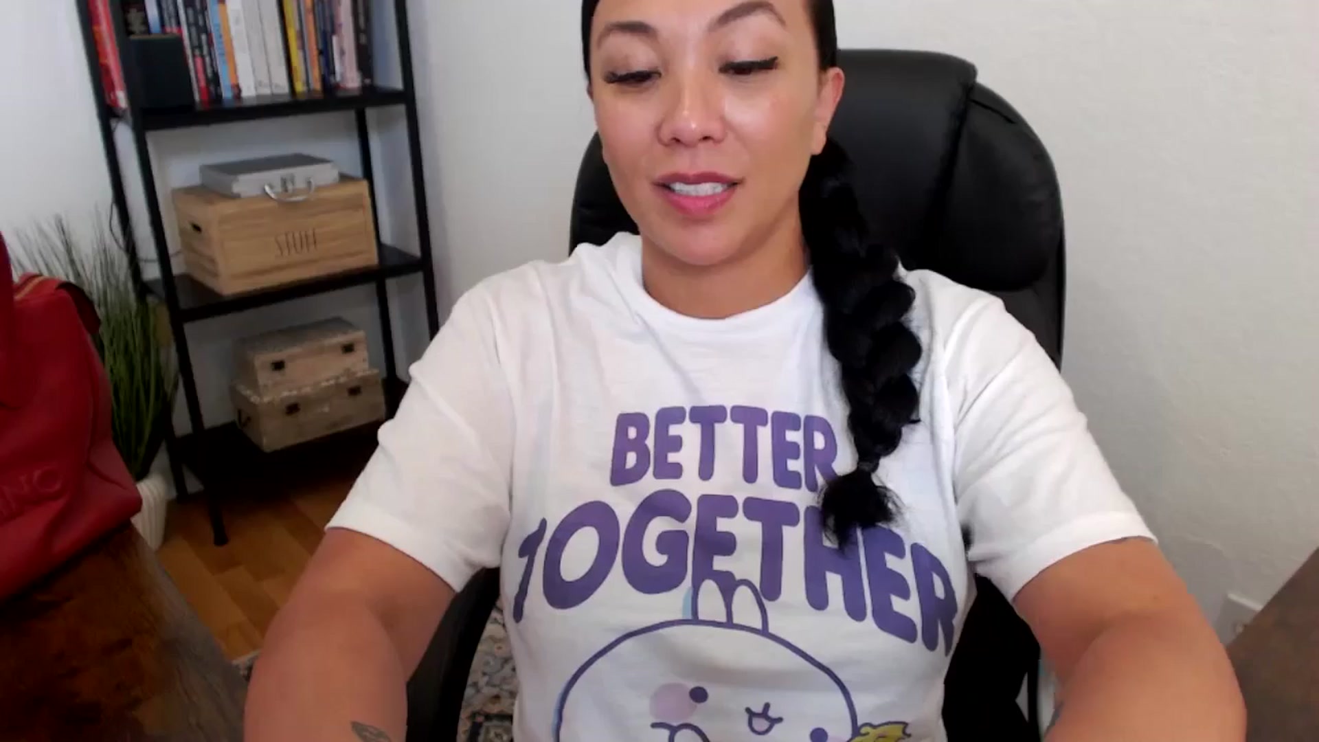 Gallery image thumbnail from MickaylaMoon's myfreecams stream on, 07/17/2024, 21:41 image 18 of 20