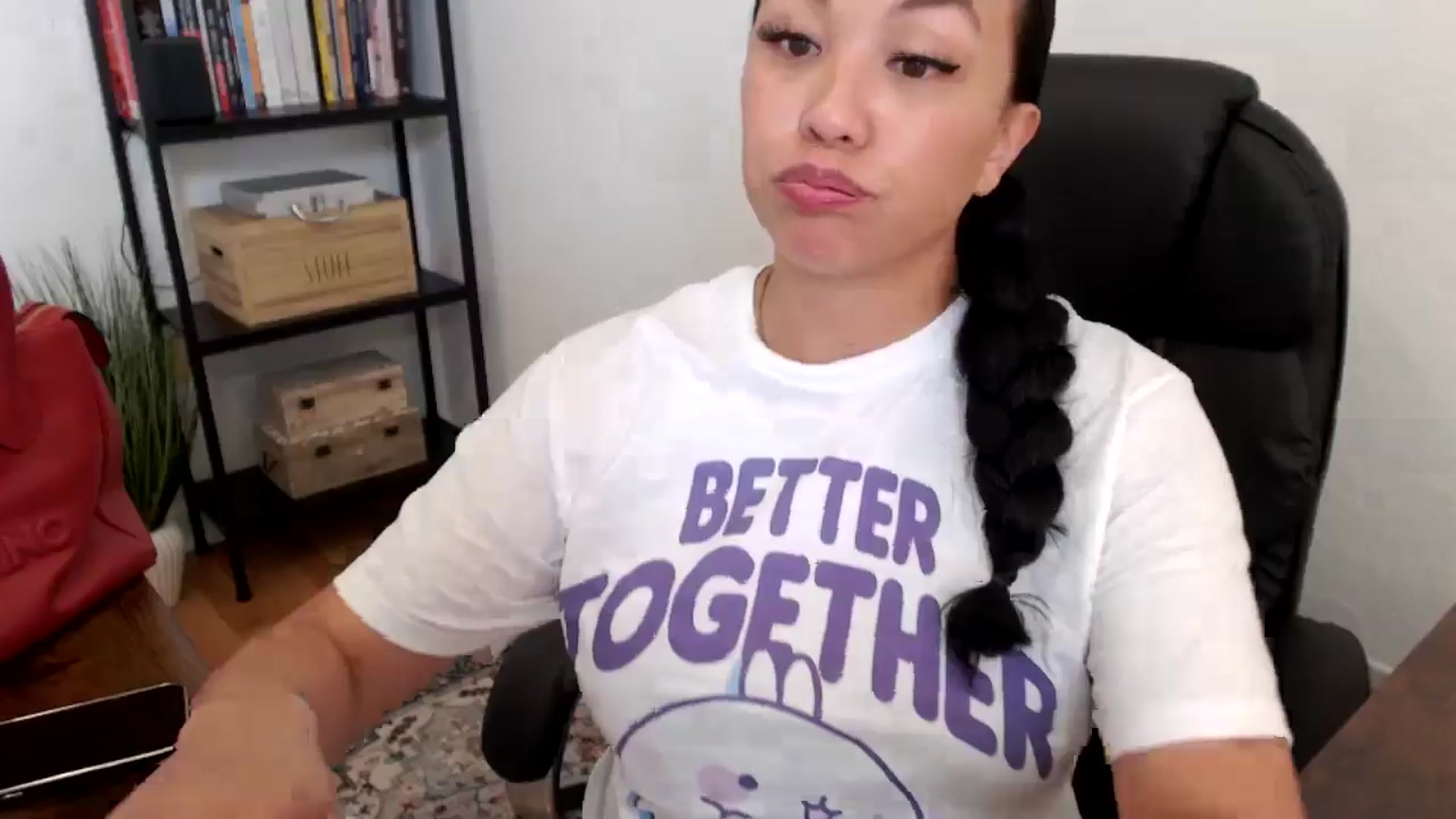 Gallery image thumbnail from MickaylaMoon's myfreecams stream on, 07/17/2024, 22:03 image 7 of 20