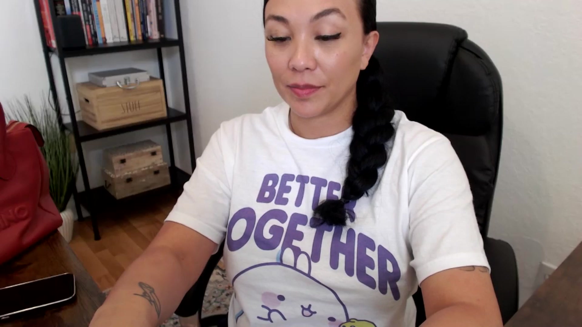 Gallery image thumbnail from MickaylaMoon's myfreecams stream on, 07/17/2024, 22:03 image 17 of 20