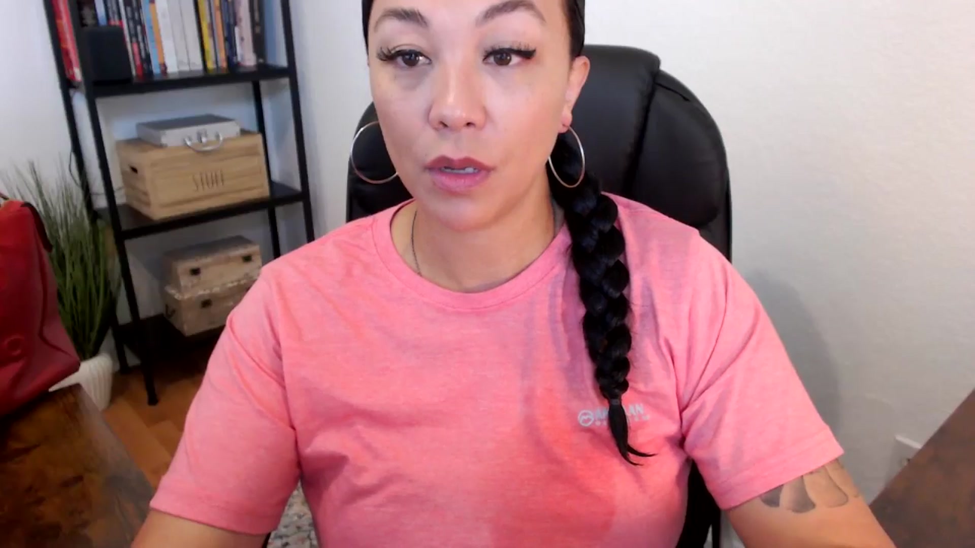 Gallery image thumbnail from MickaylaMoon's myfreecams stream on, 07/19/2024, 14:42 image 14 of 20