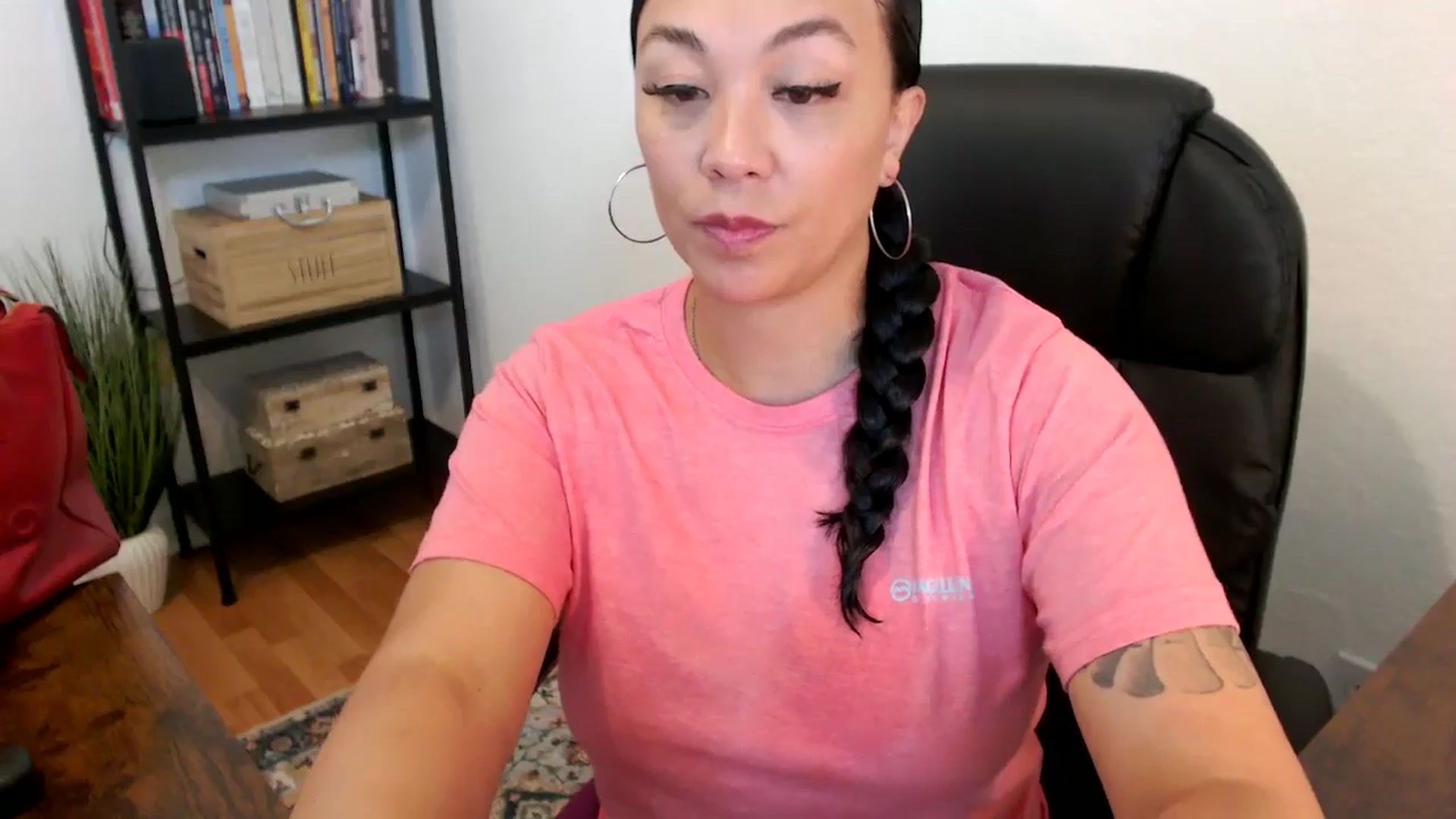 Gallery image thumbnail from MickaylaMoon's myfreecams stream on, 07/19/2024, 15:00 image 13 of 20