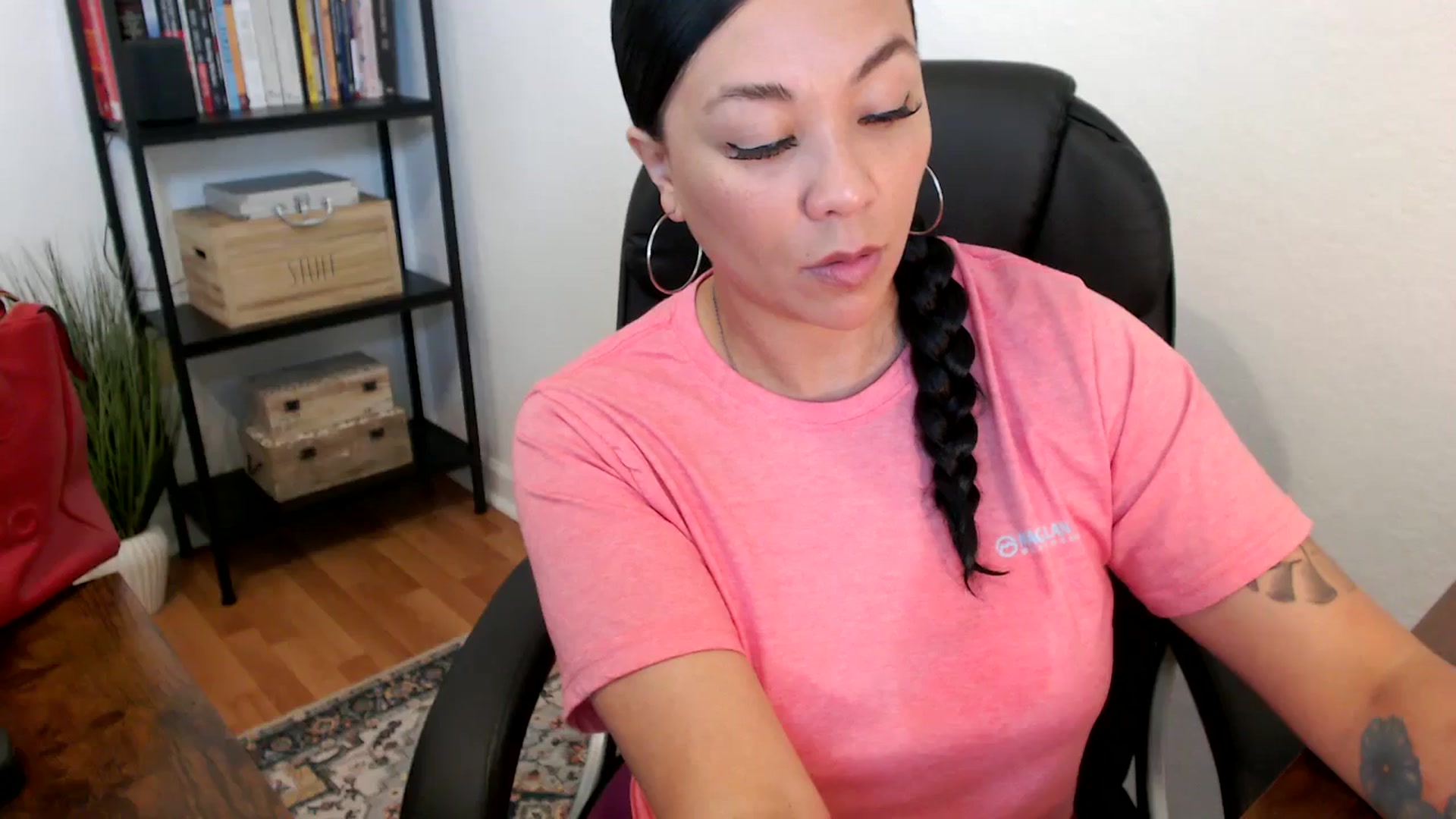 Gallery image thumbnail from MickaylaMoon's myfreecams stream on, 07/19/2024, 15:00 image 6 of 20