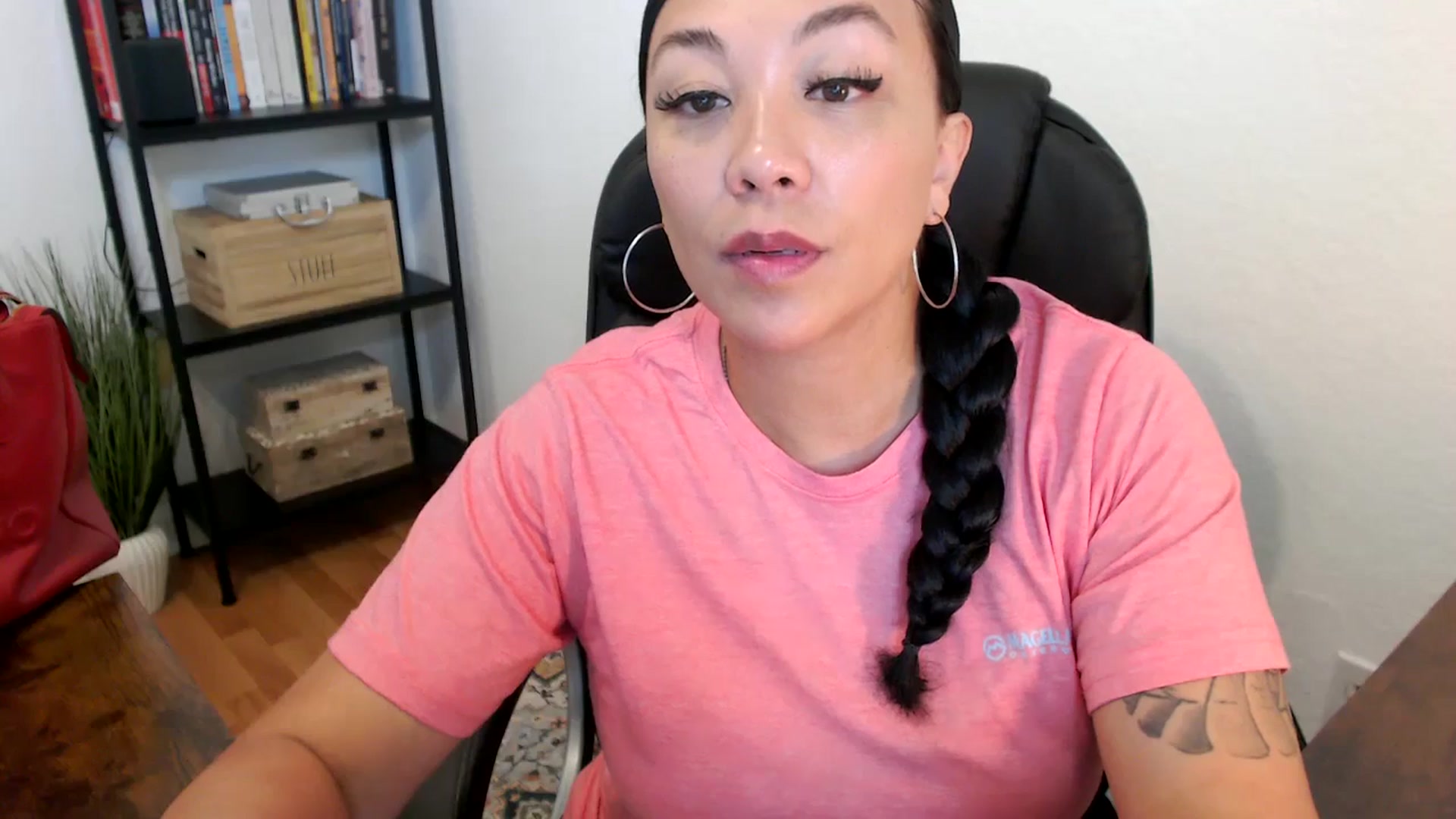 Gallery image thumbnail from MickaylaMoon's myfreecams stream on, 07/19/2024, 16:24 image 3 of 20