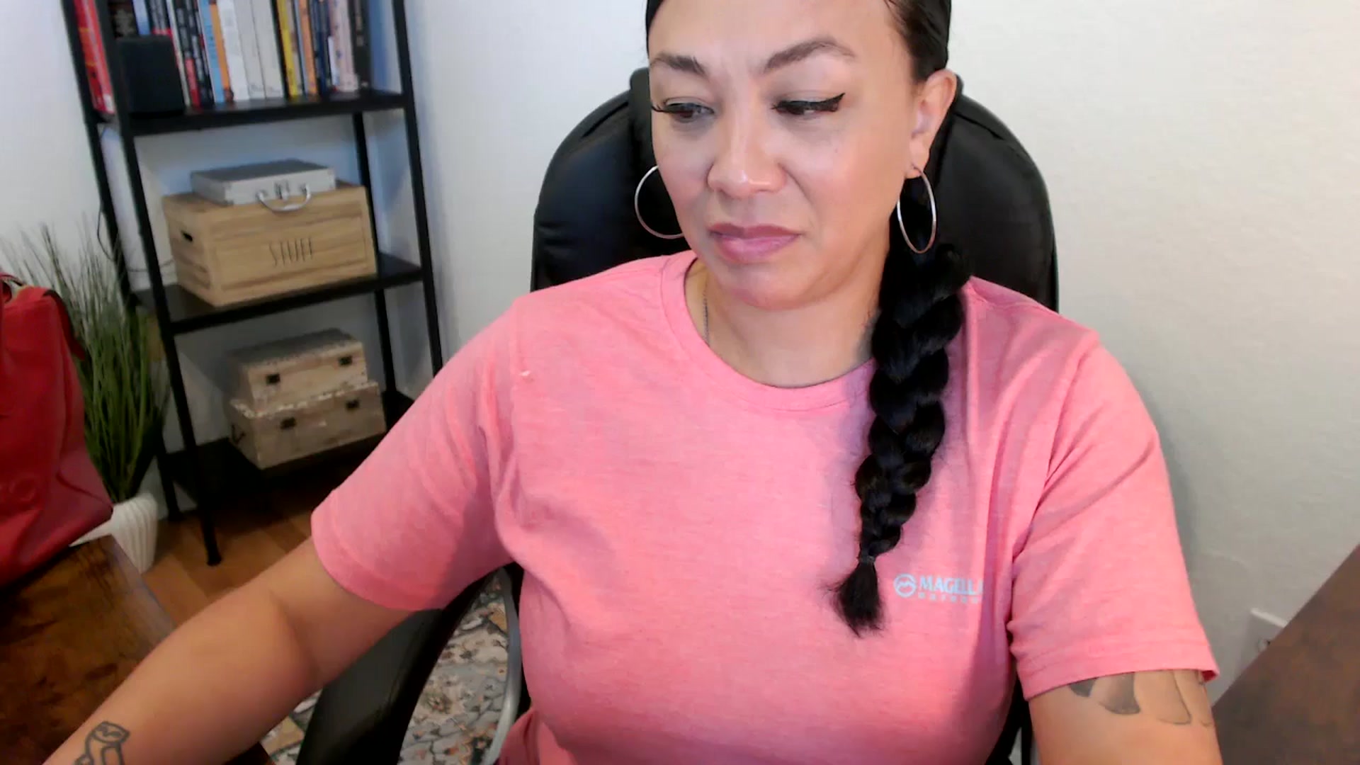 Gallery image thumbnail from MickaylaMoon's myfreecams stream on, 07/19/2024, 16:42 image 15 of 20
