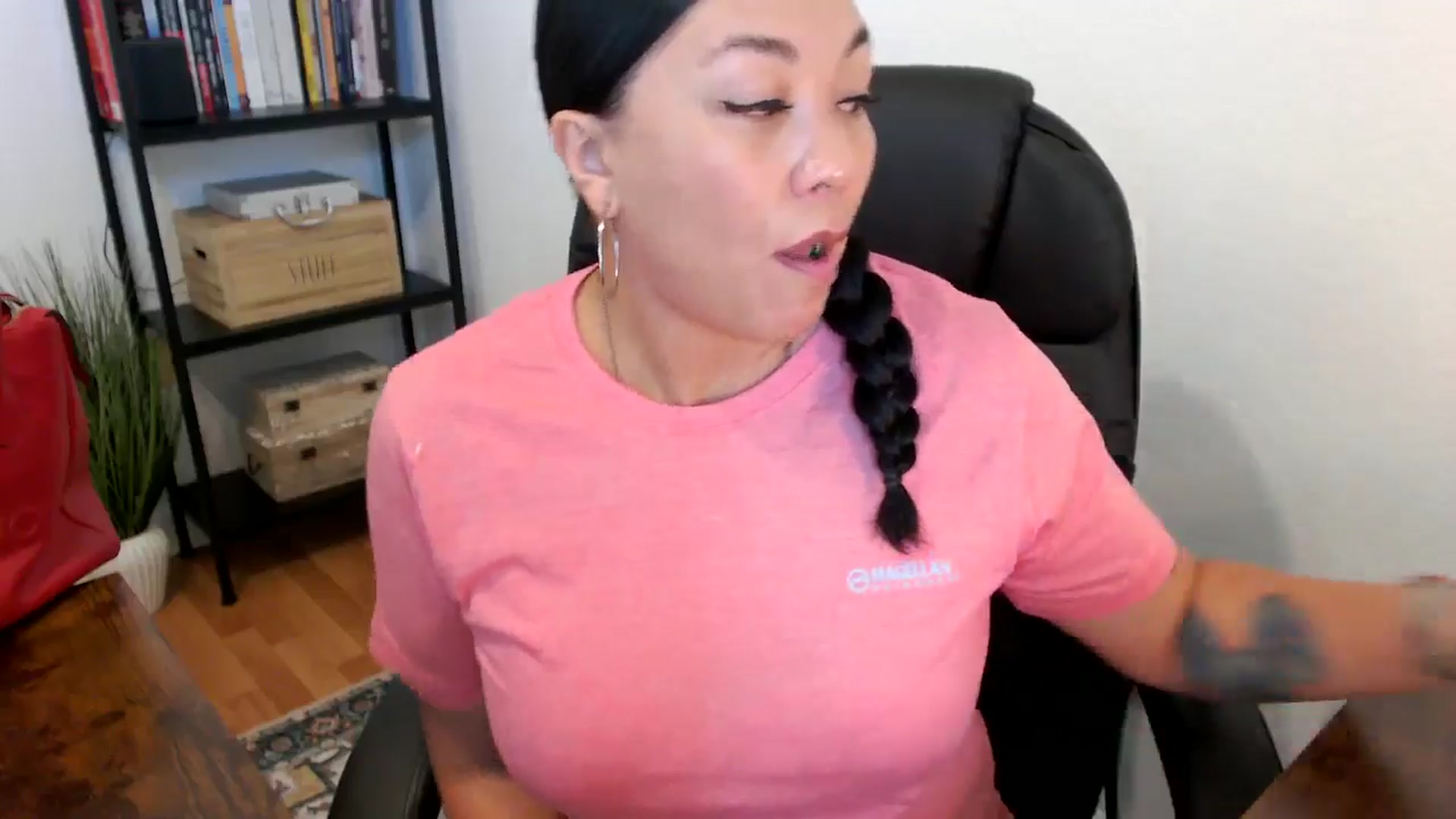 Gallery image thumbnail from MickaylaMoon's myfreecams stream on, 07/19/2024, 16:42 image 12 of 20