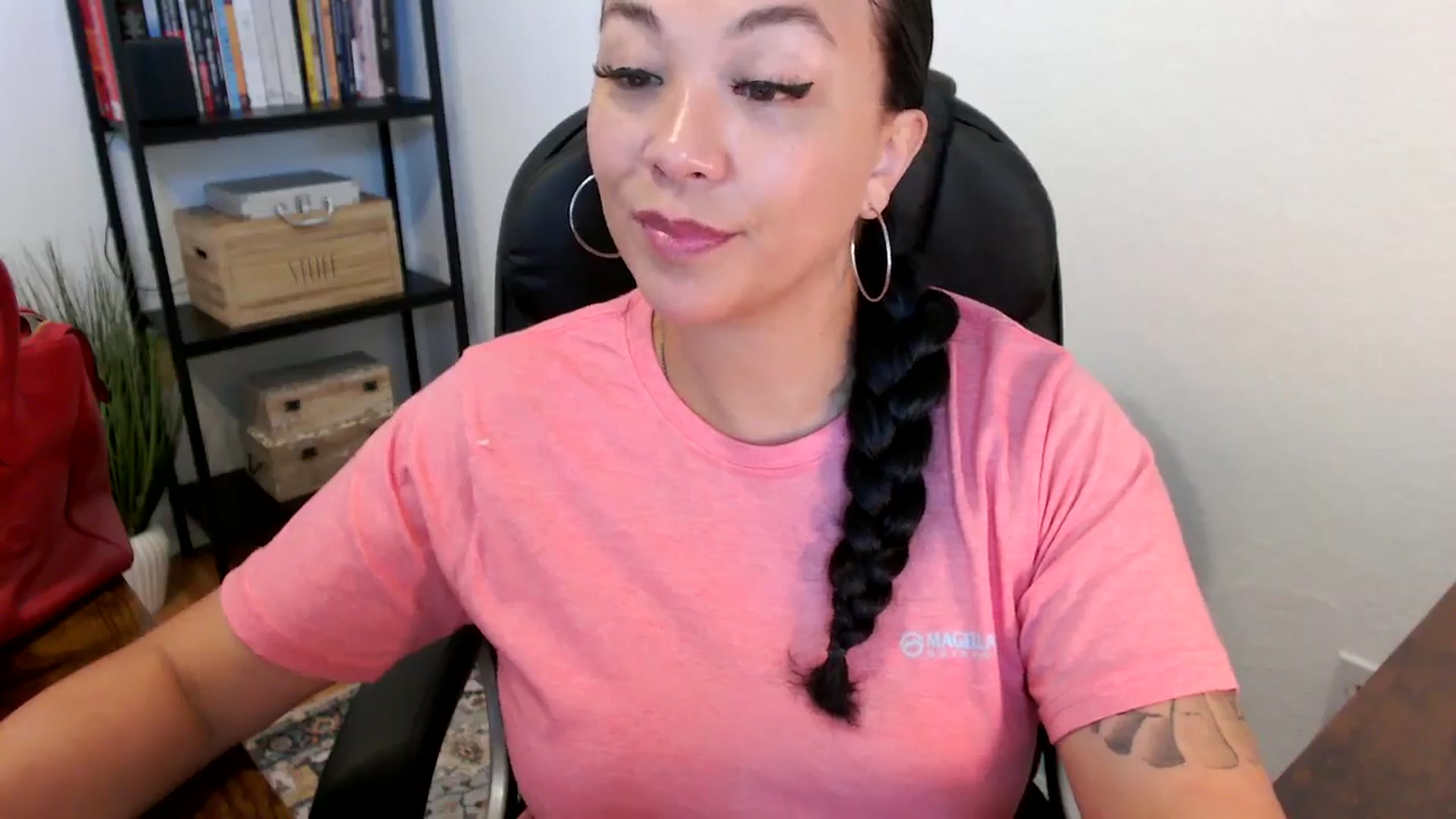 Gallery image thumbnail from MickaylaMoon's myfreecams stream on, 07/19/2024, 16:42 image 20 of 20