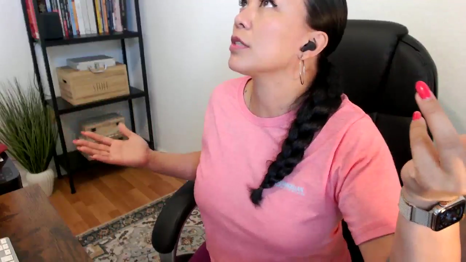 Gallery image thumbnail from MickaylaMoon's myfreecams stream on, 07/19/2024, 17:54 image 12 of 20