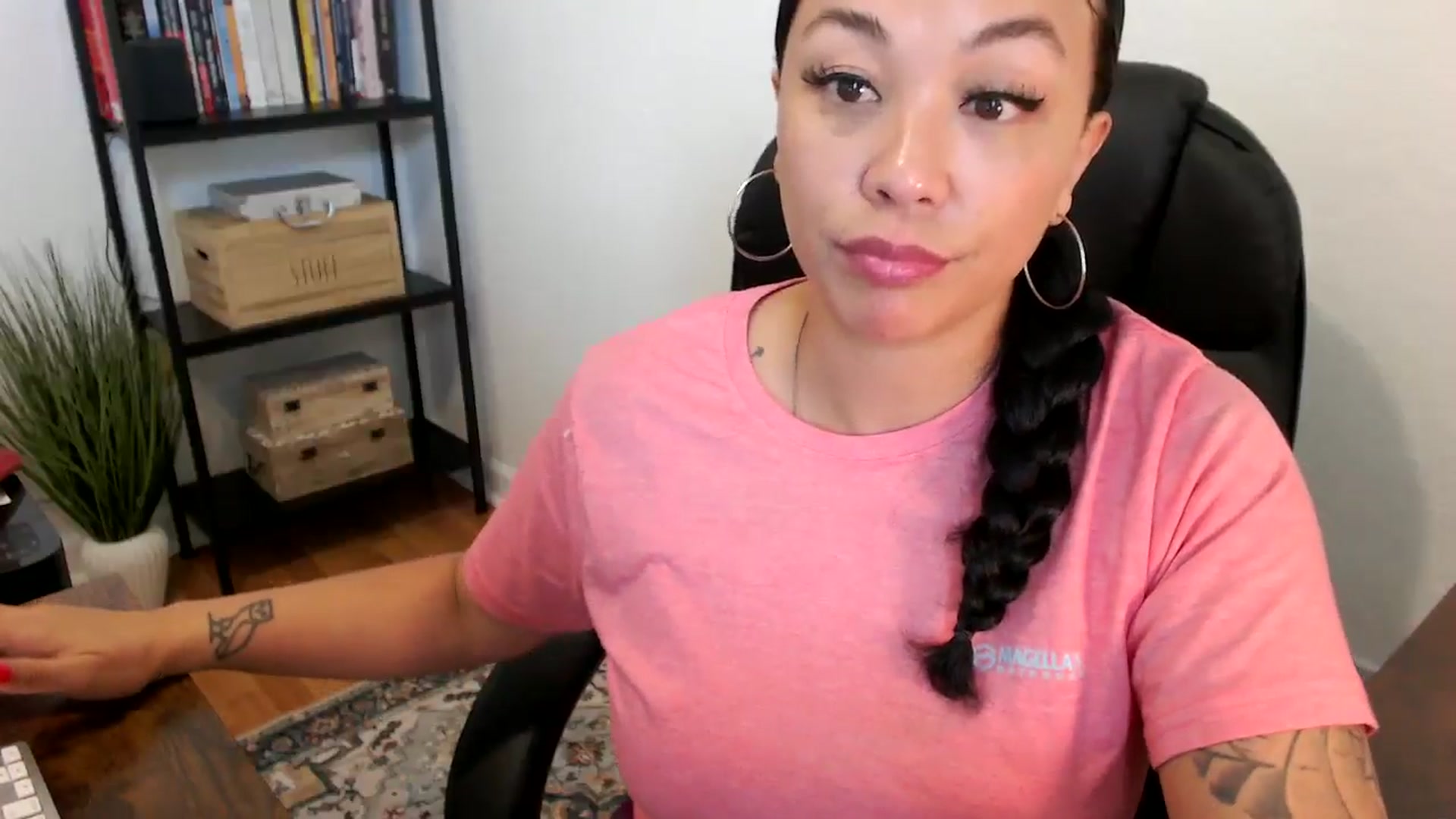 Gallery image thumbnail from MickaylaMoon's myfreecams stream on, 07/19/2024, 17:54 image 5 of 20
