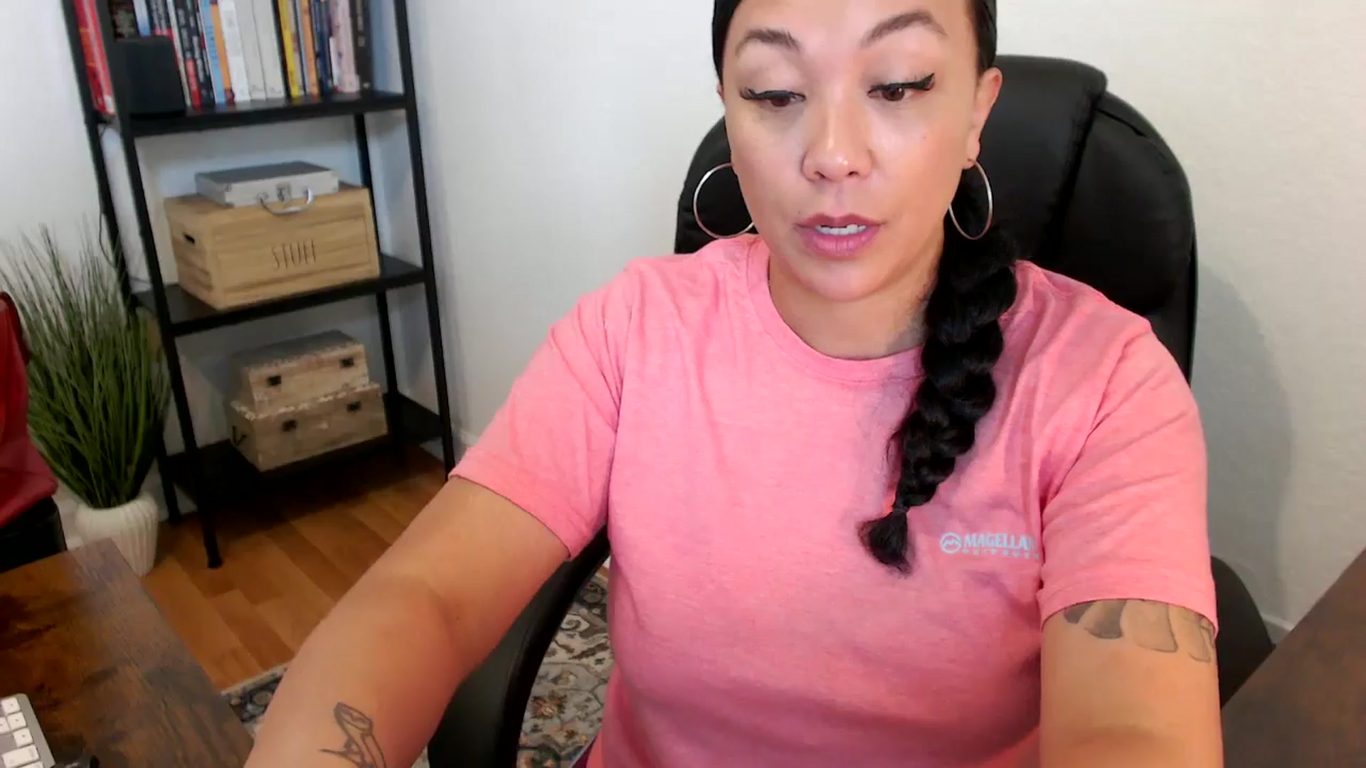 Gallery image thumbnail from MickaylaMoon's myfreecams stream on, 07/19/2024, 18:12 image 4 of 20
