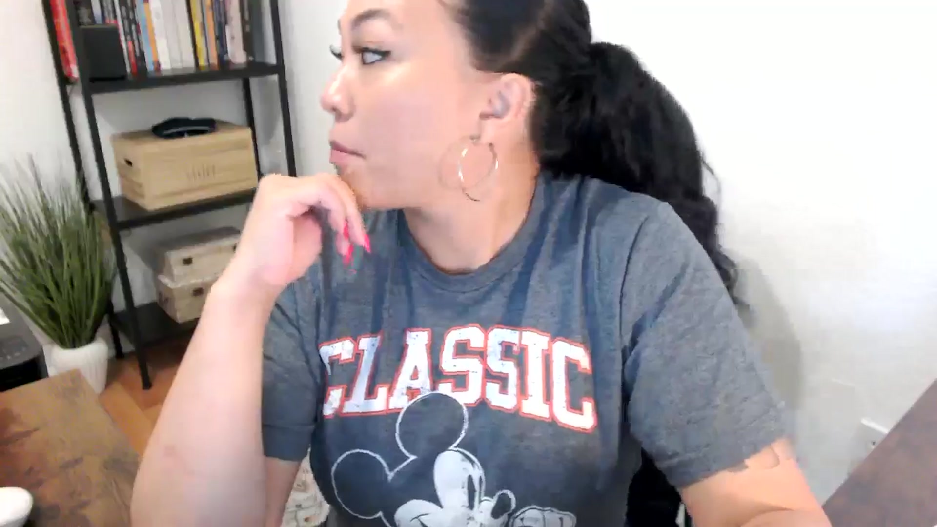 Gallery image thumbnail from MickaylaMoon's myfreecams stream on, 07/22/2024, 14:24 image 17 of 20