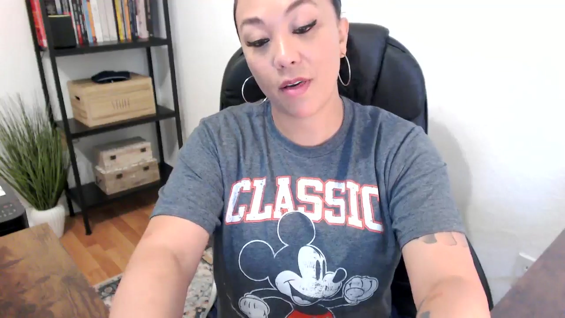 Gallery image thumbnail from MickaylaMoon's myfreecams stream on, 07/22/2024, 14:42 image 13 of 20