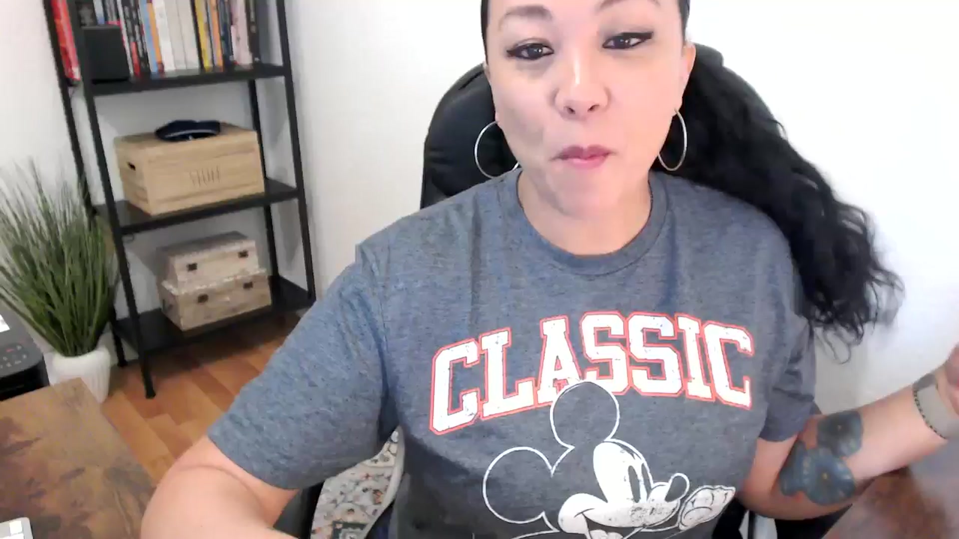 Gallery image thumbnail from MickaylaMoon's myfreecams stream on, 07/22/2024, 15:14 image 1 of 20
