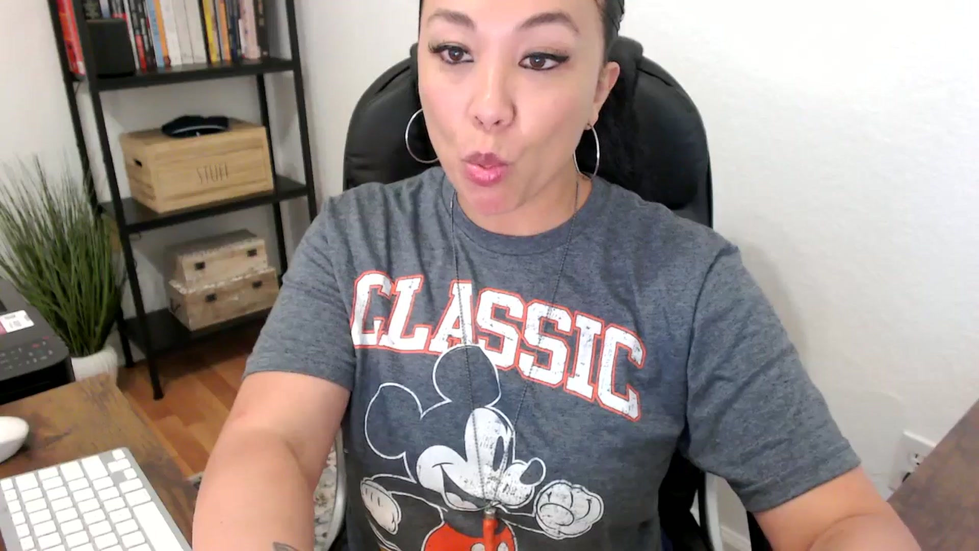 Gallery image thumbnail from MickaylaMoon's myfreecams stream on, 07/22/2024, 17:11 image 11 of 20