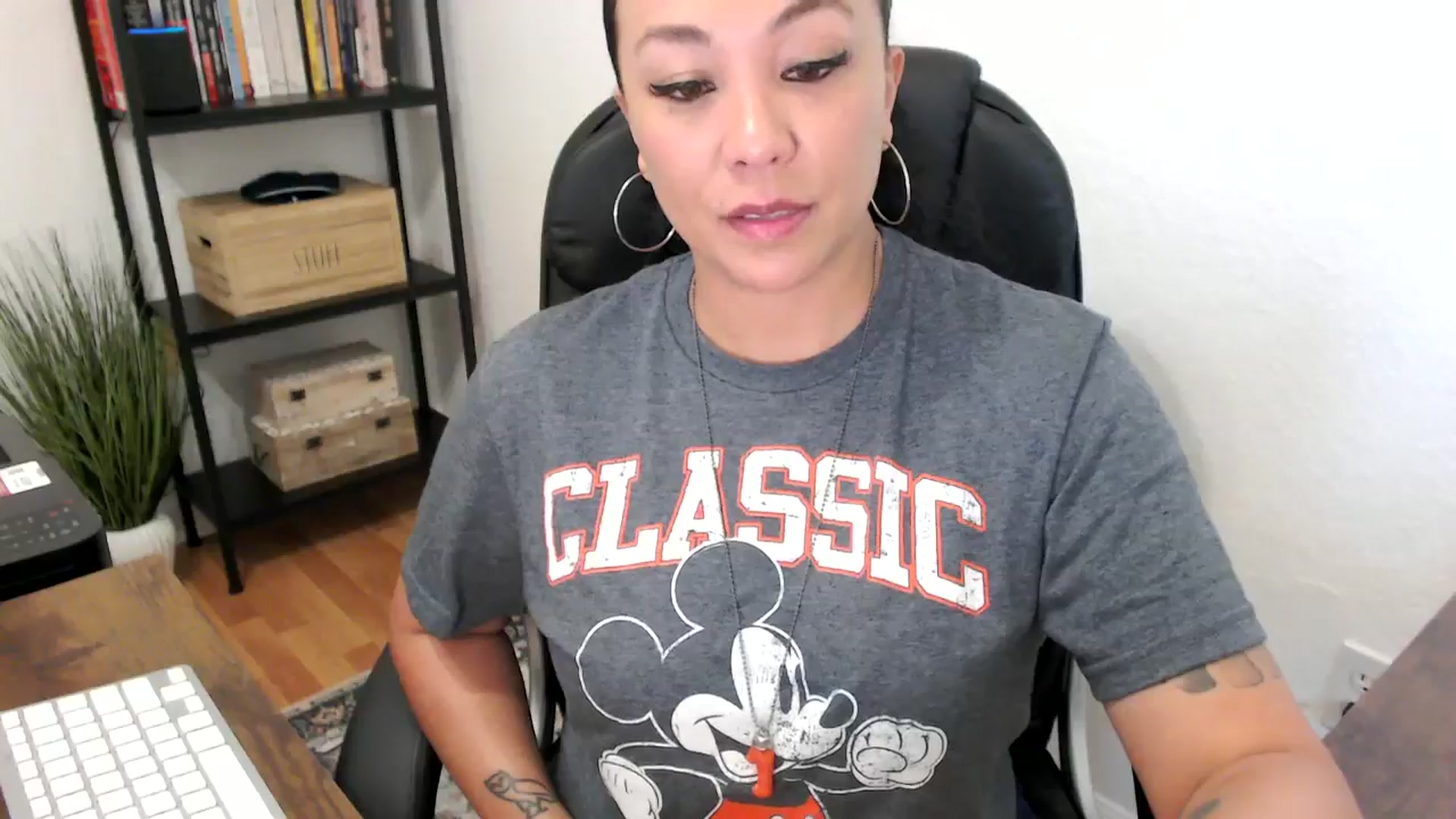 Gallery image thumbnail from MickaylaMoon's myfreecams stream on, 07/22/2024, 17:11 image 2 of 20