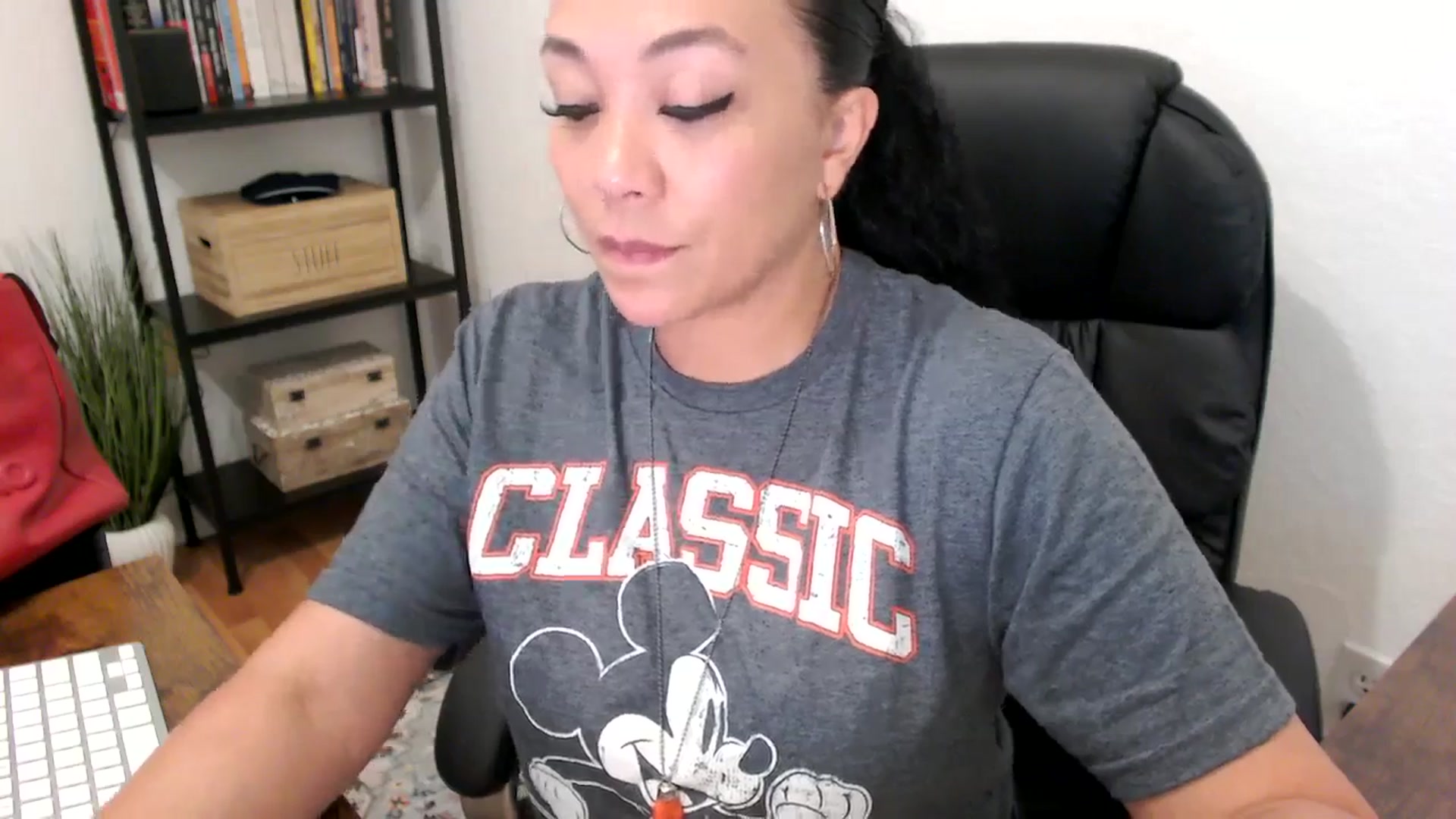 Gallery image thumbnail from MickaylaMoon's myfreecams stream on, 07/22/2024, 17:48 image 17 of 20