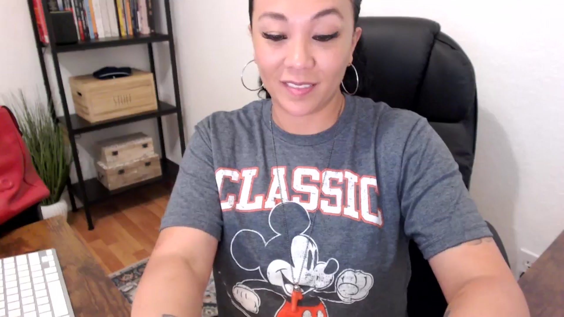 Gallery image thumbnail from MickaylaMoon's myfreecams stream on, 07/22/2024, 17:48 image 16 of 20