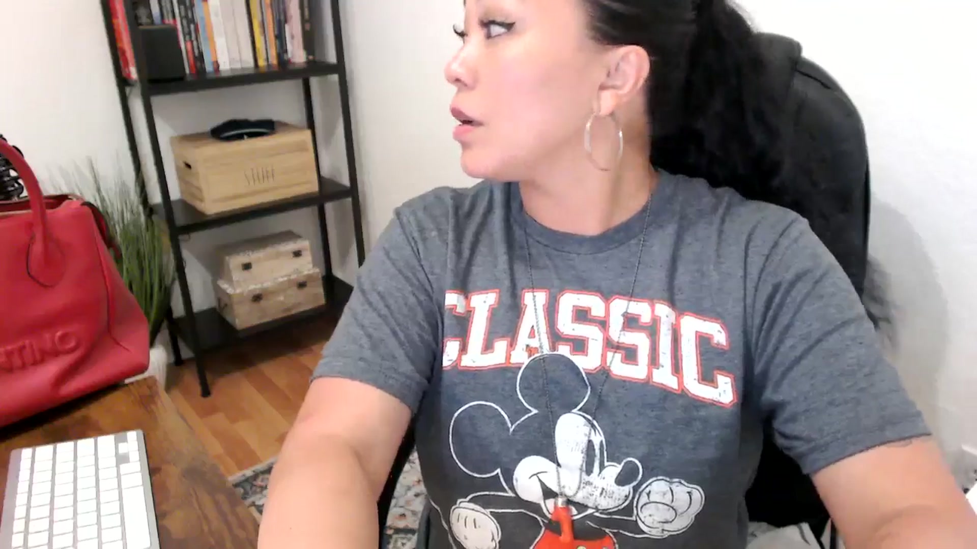 Gallery image thumbnail from MickaylaMoon's myfreecams stream on, 07/22/2024, 20:05 image 18 of 20