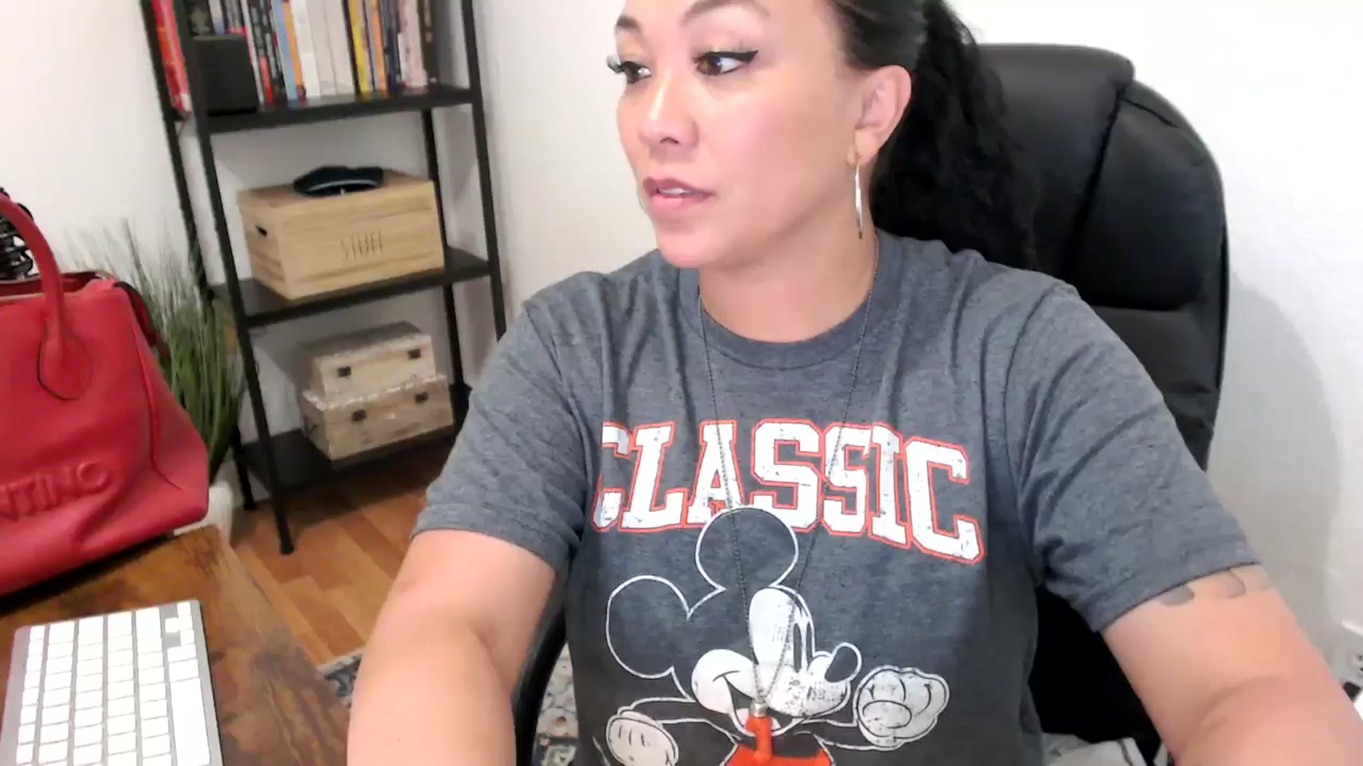 Gallery image thumbnail from MickaylaMoon's myfreecams stream on, 07/22/2024, 20:05 image 19 of 20