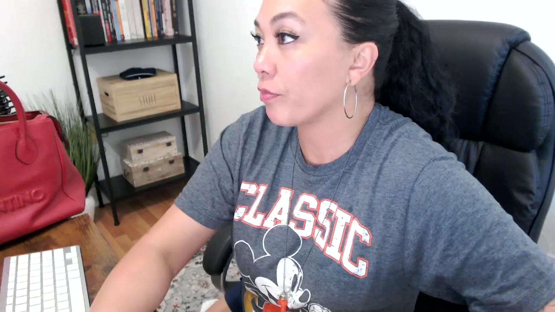 Gallery image thumbnail from MickaylaMoon's myfreecams stream on, 07/22/2024, 20:48 image 2 of 20