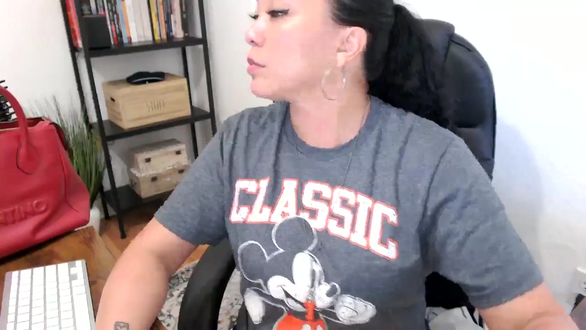 Gallery image thumbnail from MickaylaMoon's myfreecams stream on, 07/22/2024, 20:48 image 10 of 20