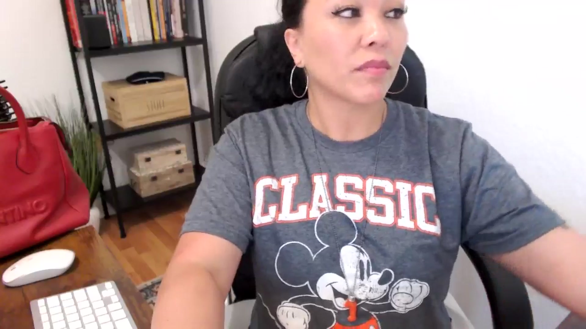 Gallery image thumbnail from MickaylaMoon's myfreecams stream on, 07/22/2024, 21:56 image 12 of 20
