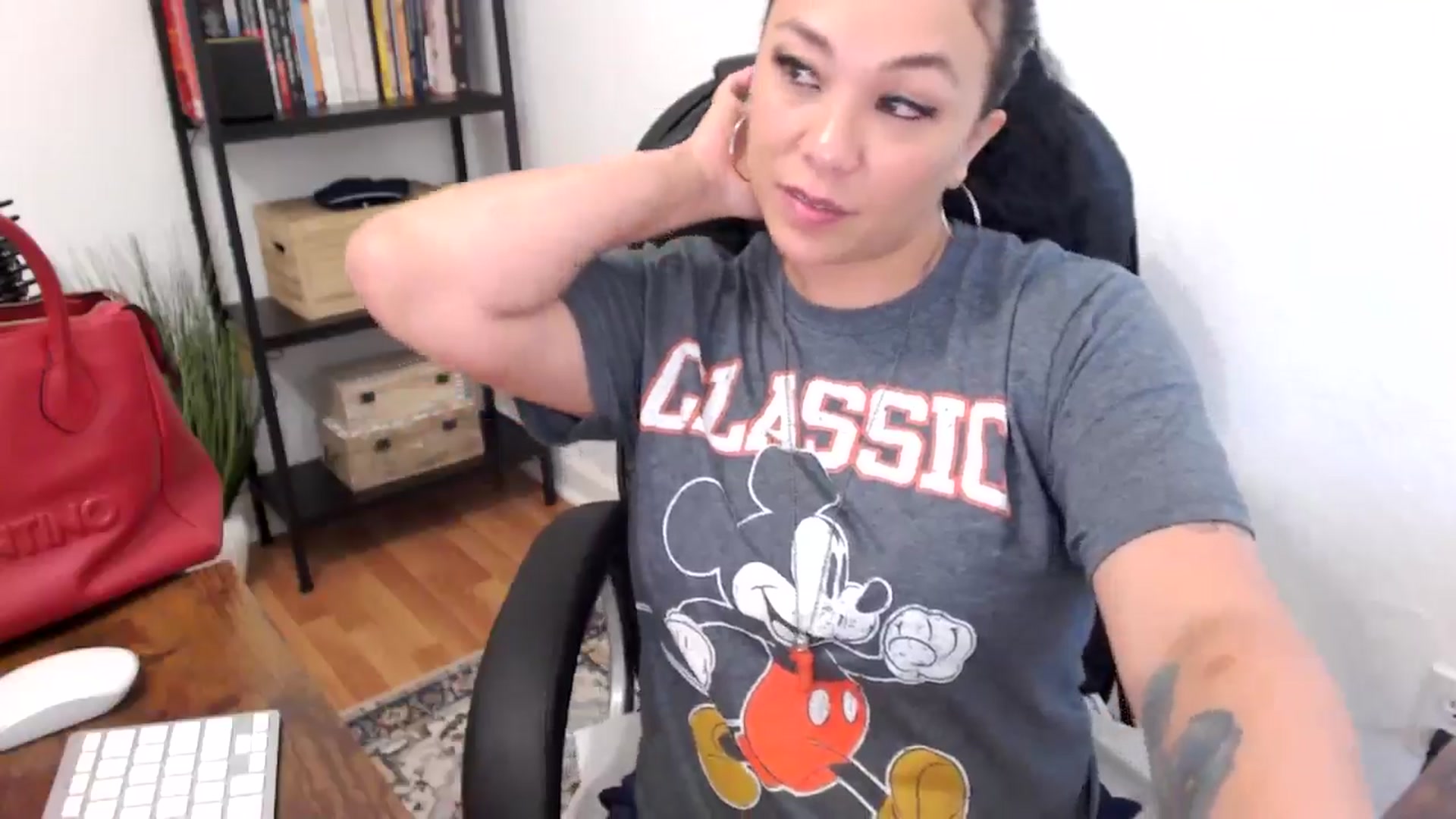 Gallery image thumbnail from MickaylaMoon's myfreecams stream on, 07/22/2024, 21:56 image 15 of 20