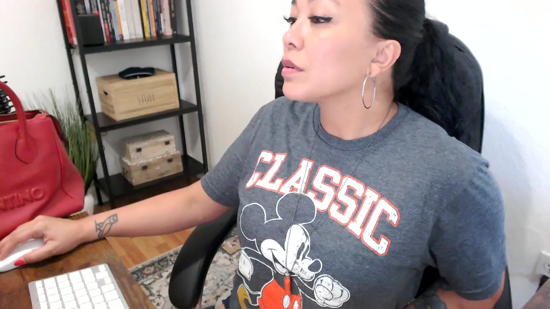 Gallery image thumbnail from MickaylaMoon's myfreecams stream on, 07/22/2024, 21:56 image 13 of 20