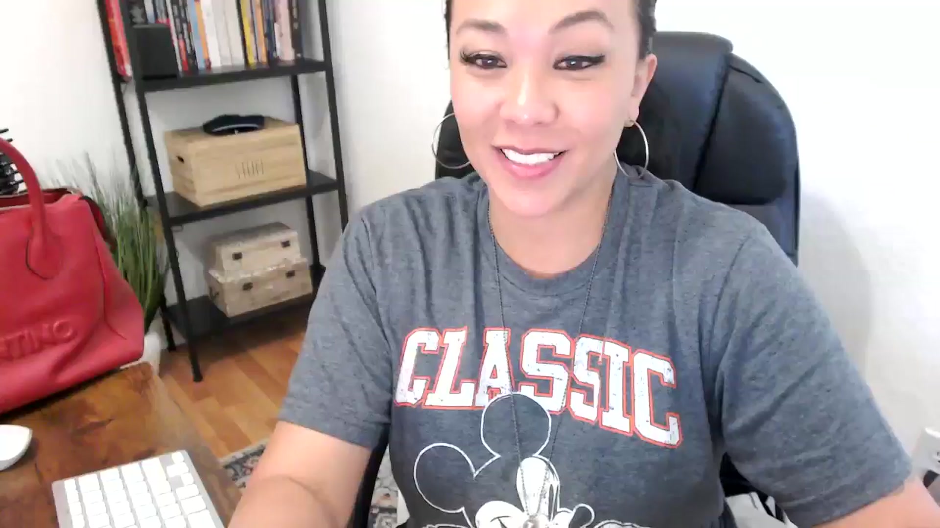 Gallery image thumbnail from MickaylaMoon's myfreecams stream on, 07/22/2024, 21:56 image 1 of 20