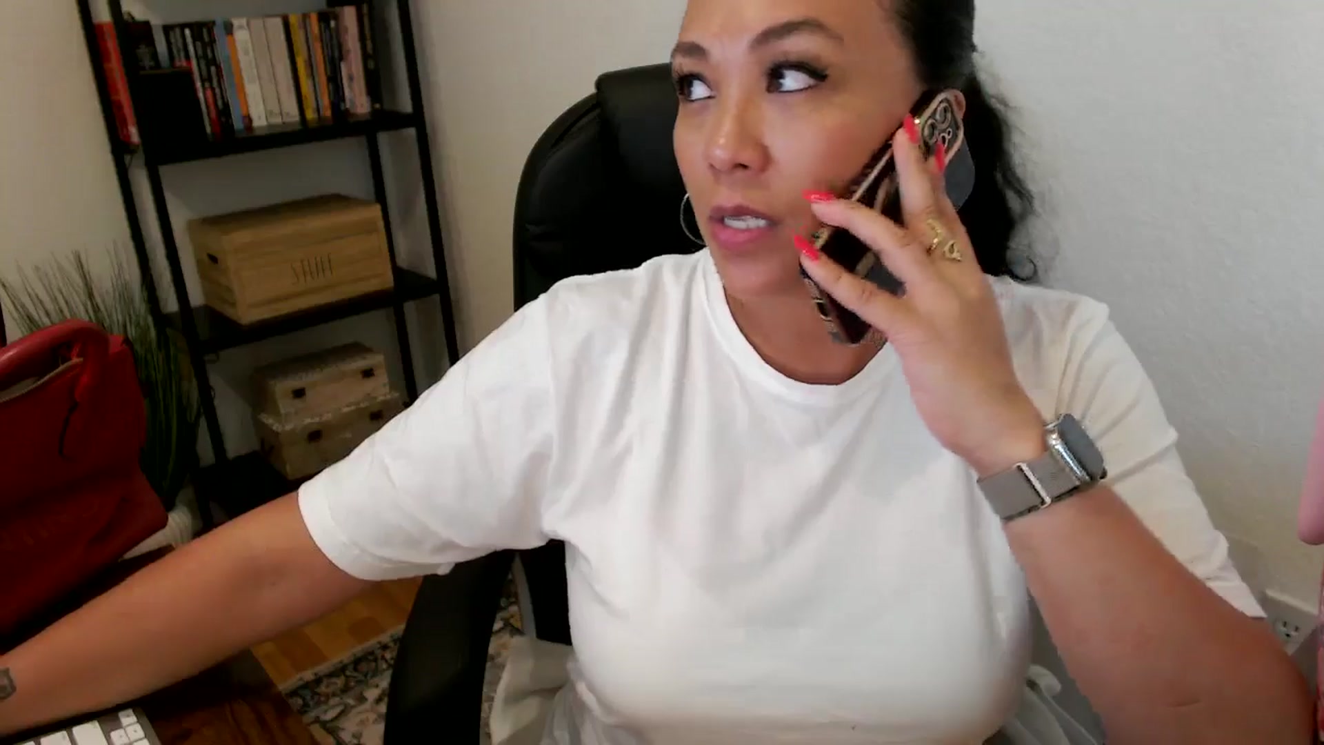 Gallery image thumbnail from MickaylaMoon's myfreecams stream on, 07/23/2024, 19:17 image 18 of 20
