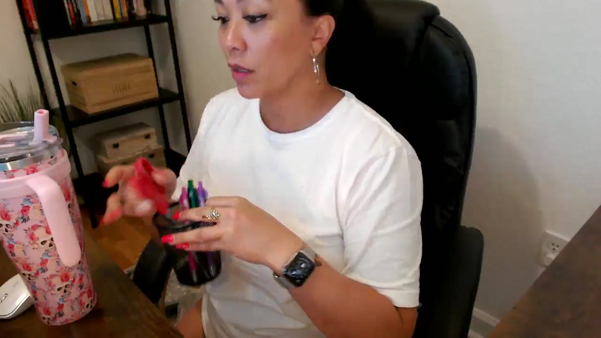Gallery image thumbnail from MickaylaMoon's myfreecams stream on, 07/23/2024, 22:09 image 19 of 20
