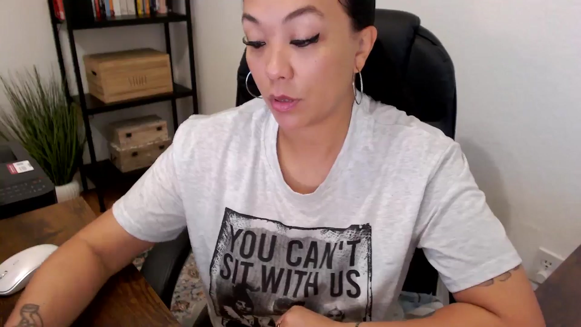 Gallery image thumbnail from MickaylaMoon's myfreecams stream on, 07/24/2024, 15:04 image 5 of 20