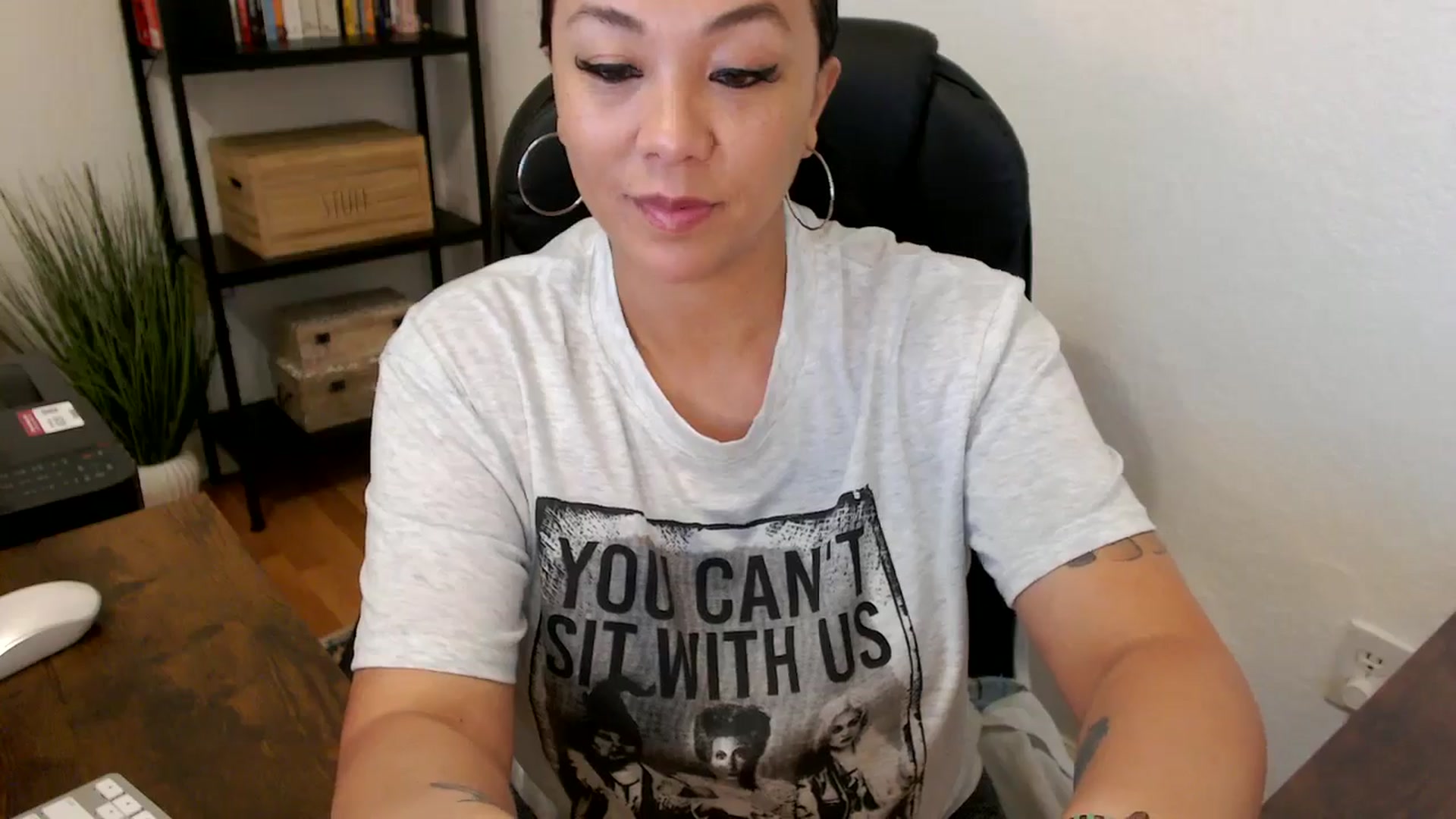 Gallery image thumbnail from MickaylaMoon's myfreecams stream on, 07/24/2024, 15:04 image 8 of 20